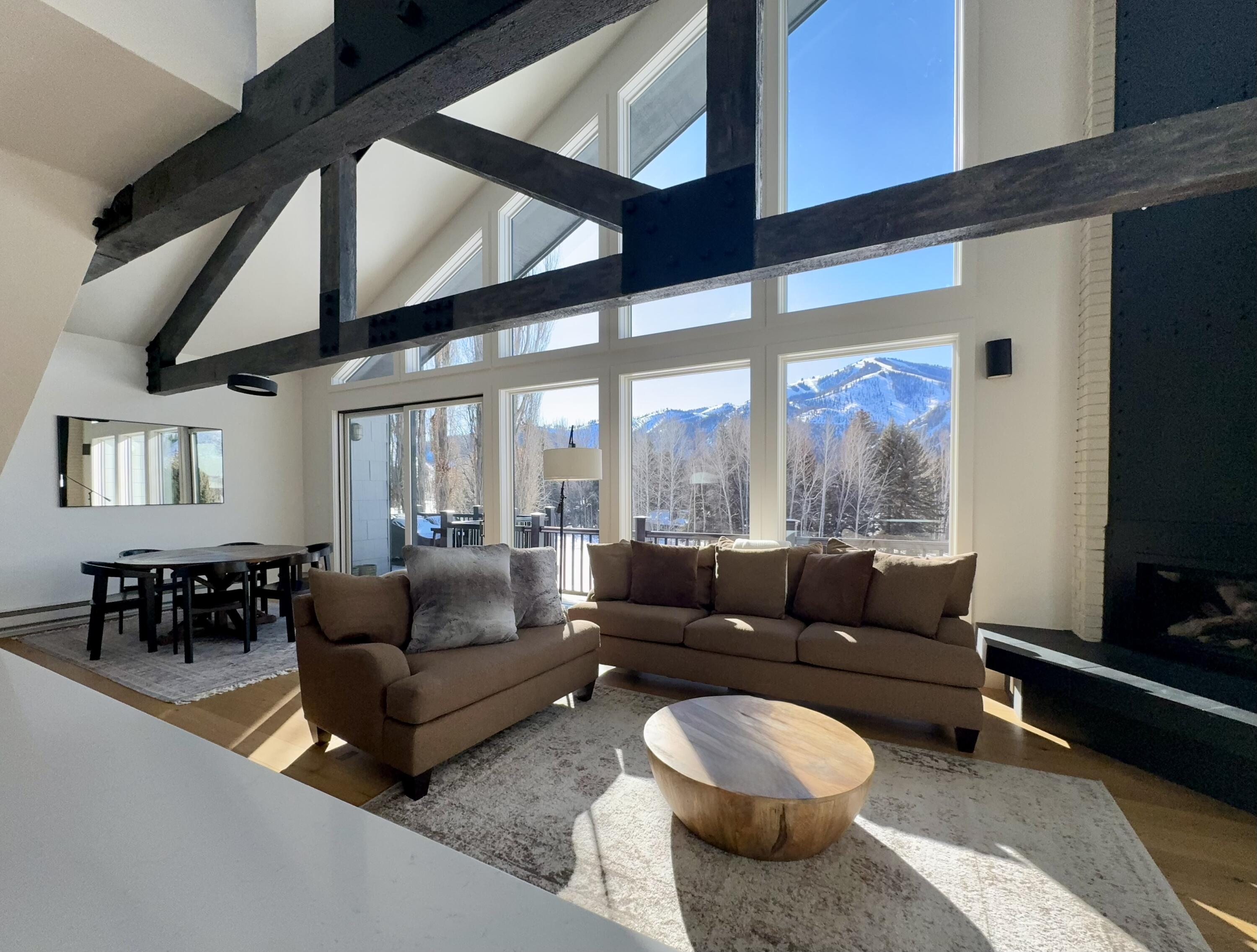123 Saddle Road A2 Ketchum ID 83340