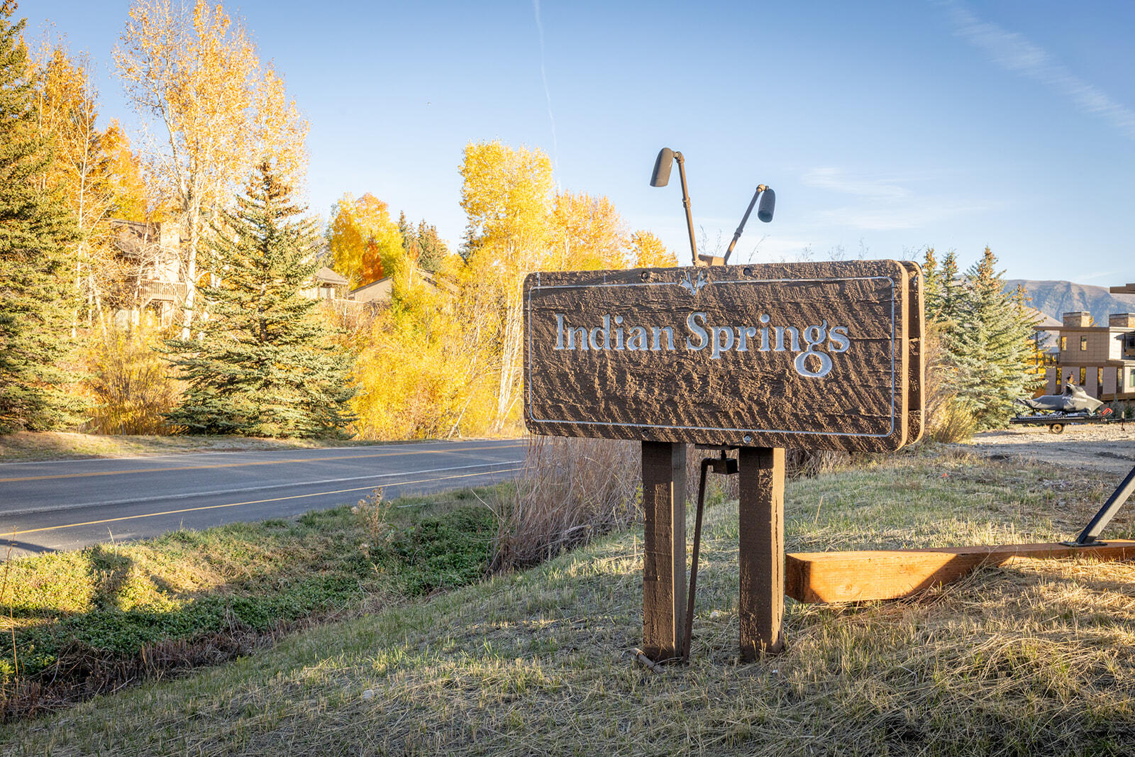 Welcome to Indian Springs Condos