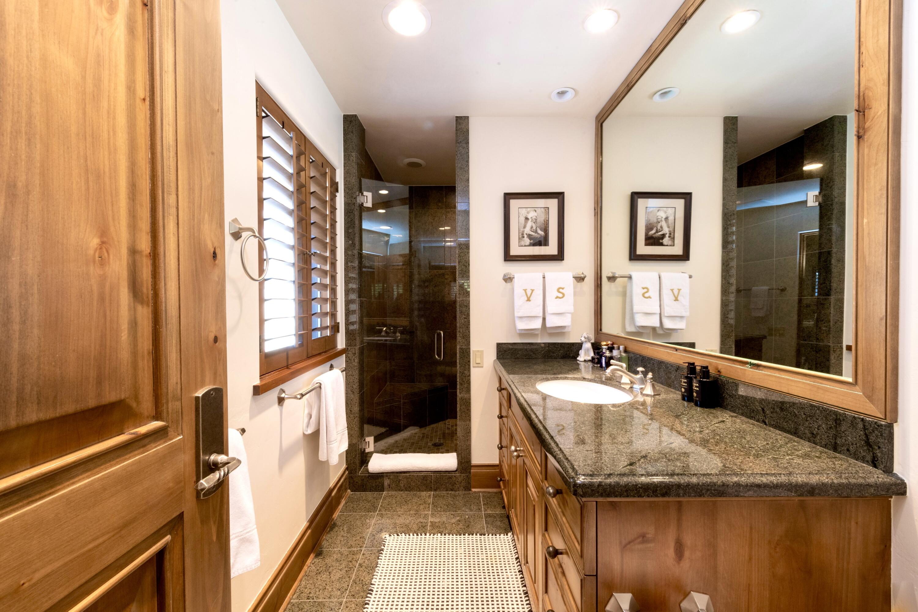 Sun Valley, Idaho 83353, United States, 4 Bedrooms Bedrooms, ,5 BathroomsBathrooms,Residential,Pending,59770