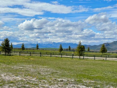 Vacant Land For Sale - 40 Purdy Way<br/> Picabo, ID 83348