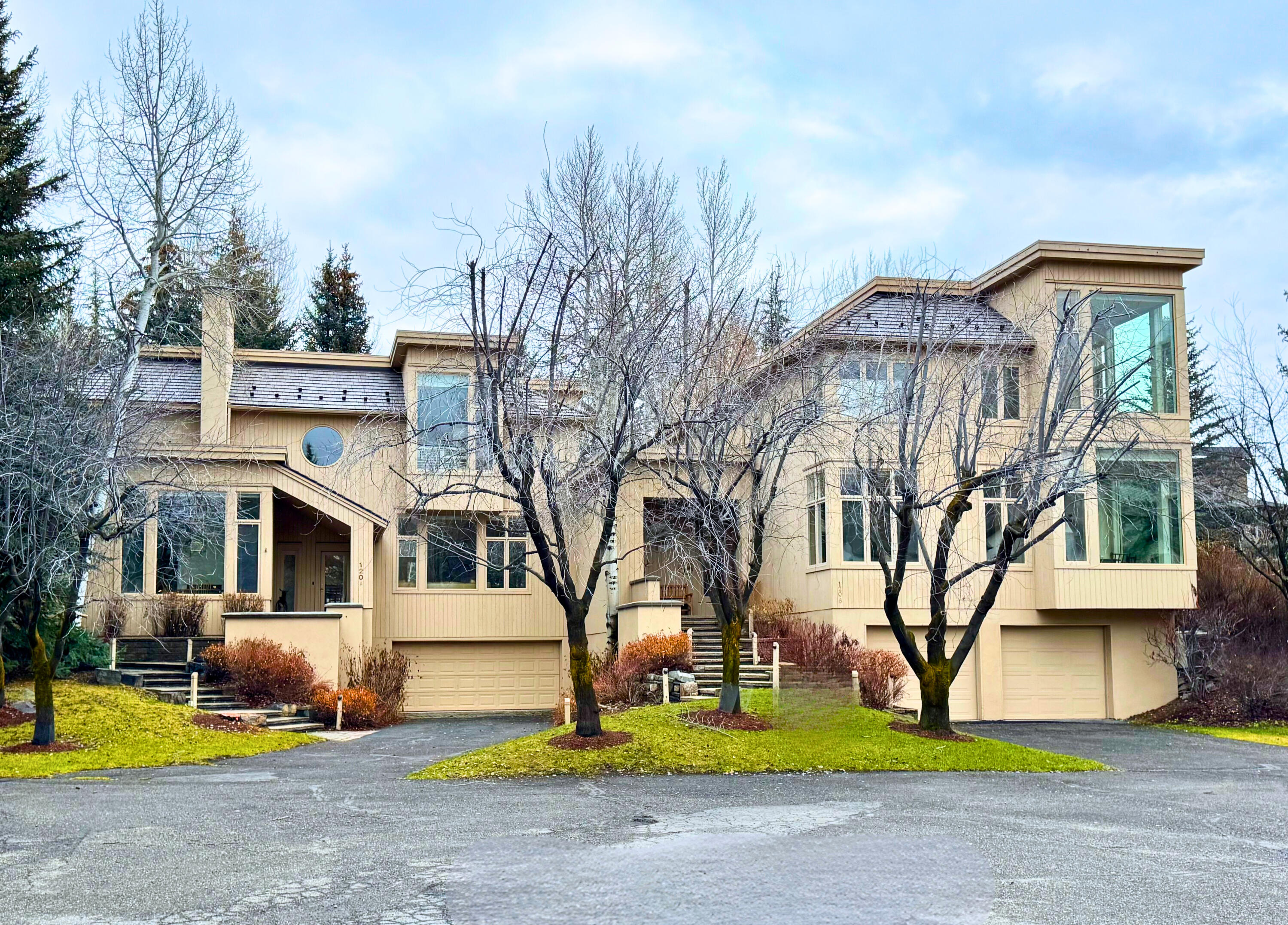 Exterior 120 A and B