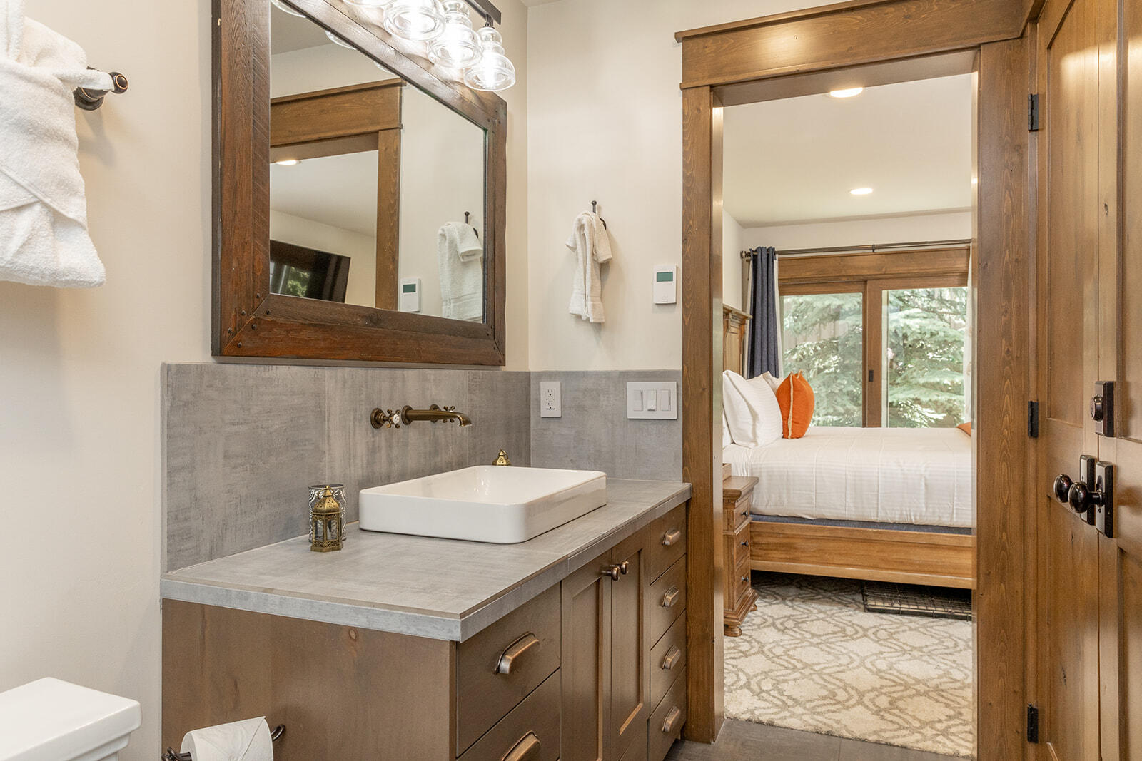 251 S 2nd Avenue Ave #B, Ketchum, Idaho image 21