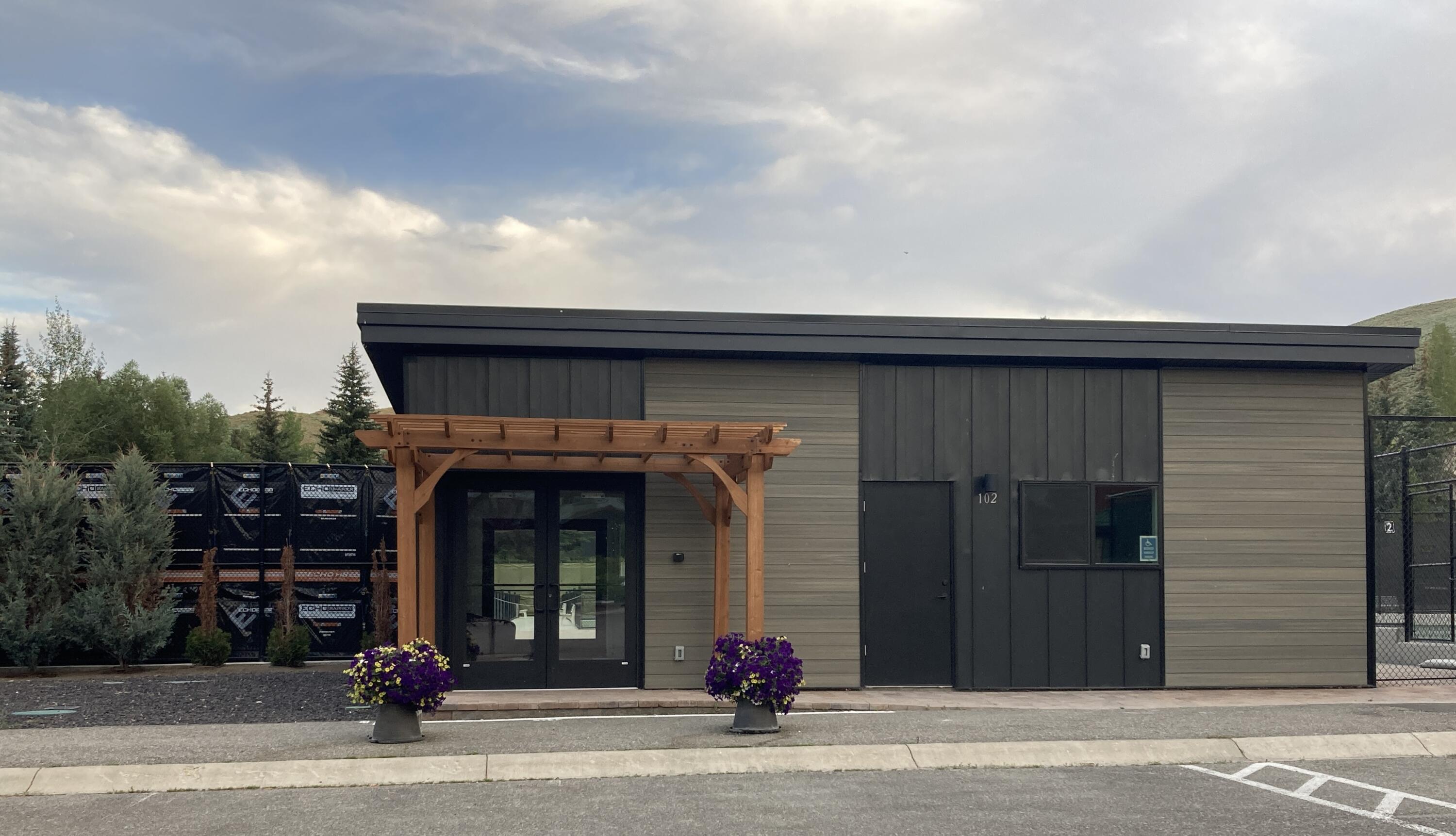 Elkhorn Tennis & Pickleball