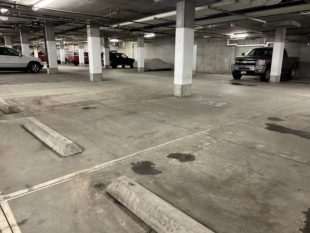 EV garage1
