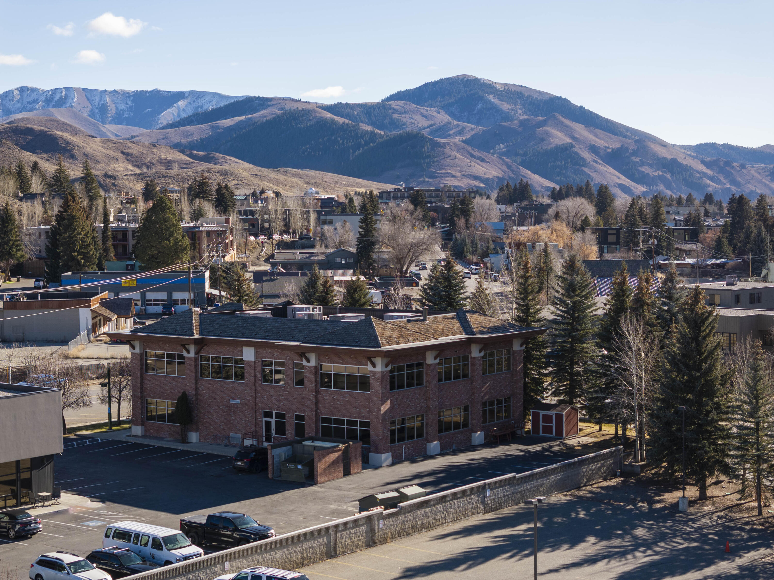 101 Lewis Street-Close to downtown