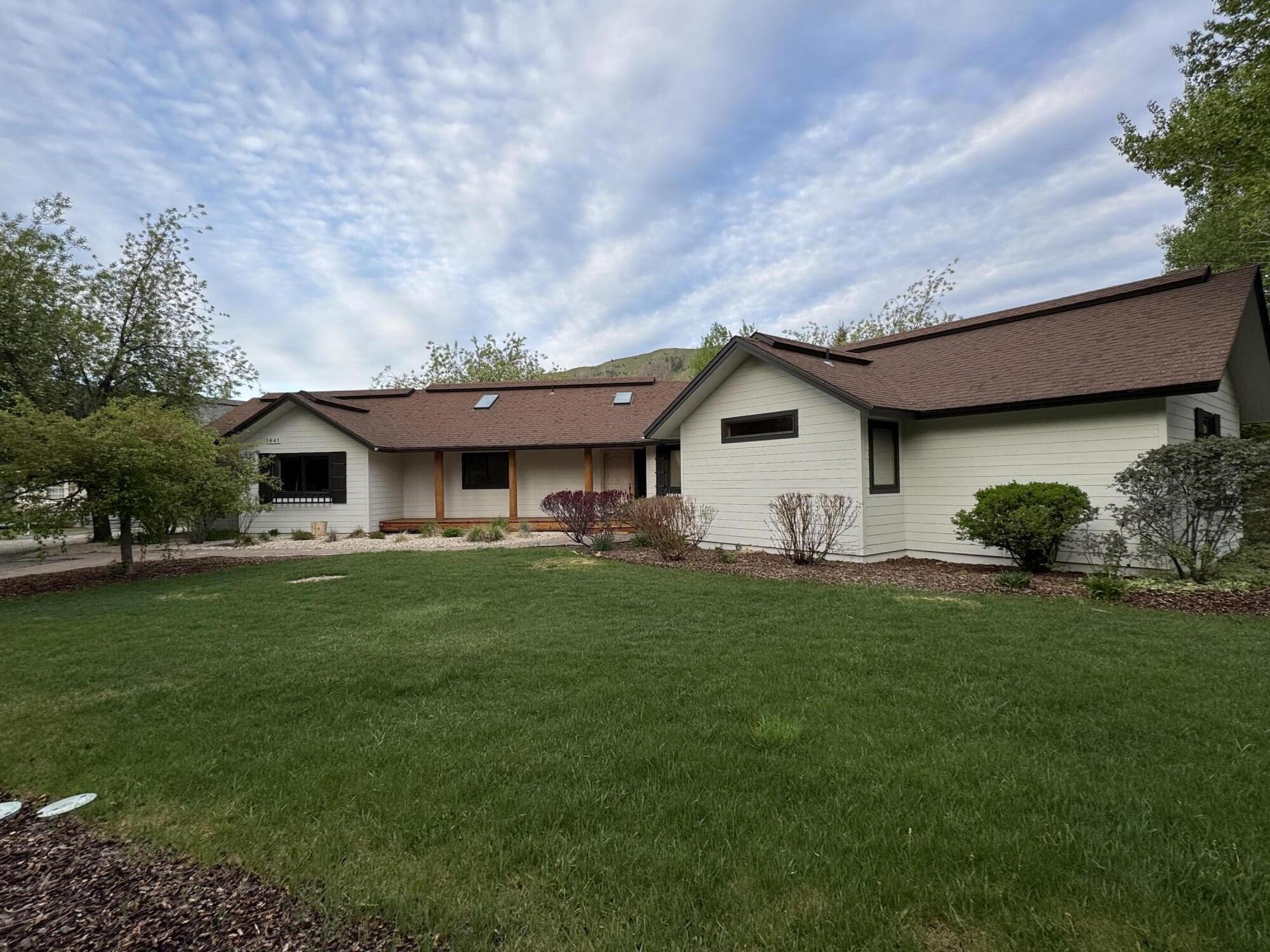 1641 Northridge Dr, Hailey, Idaho image 3