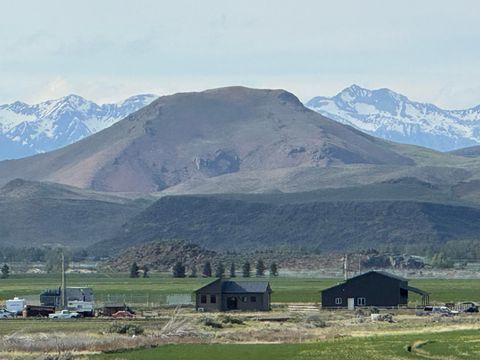 Photo of 159 Foothill Rd, Carey, ID 83320 (MLS # 26-334409)