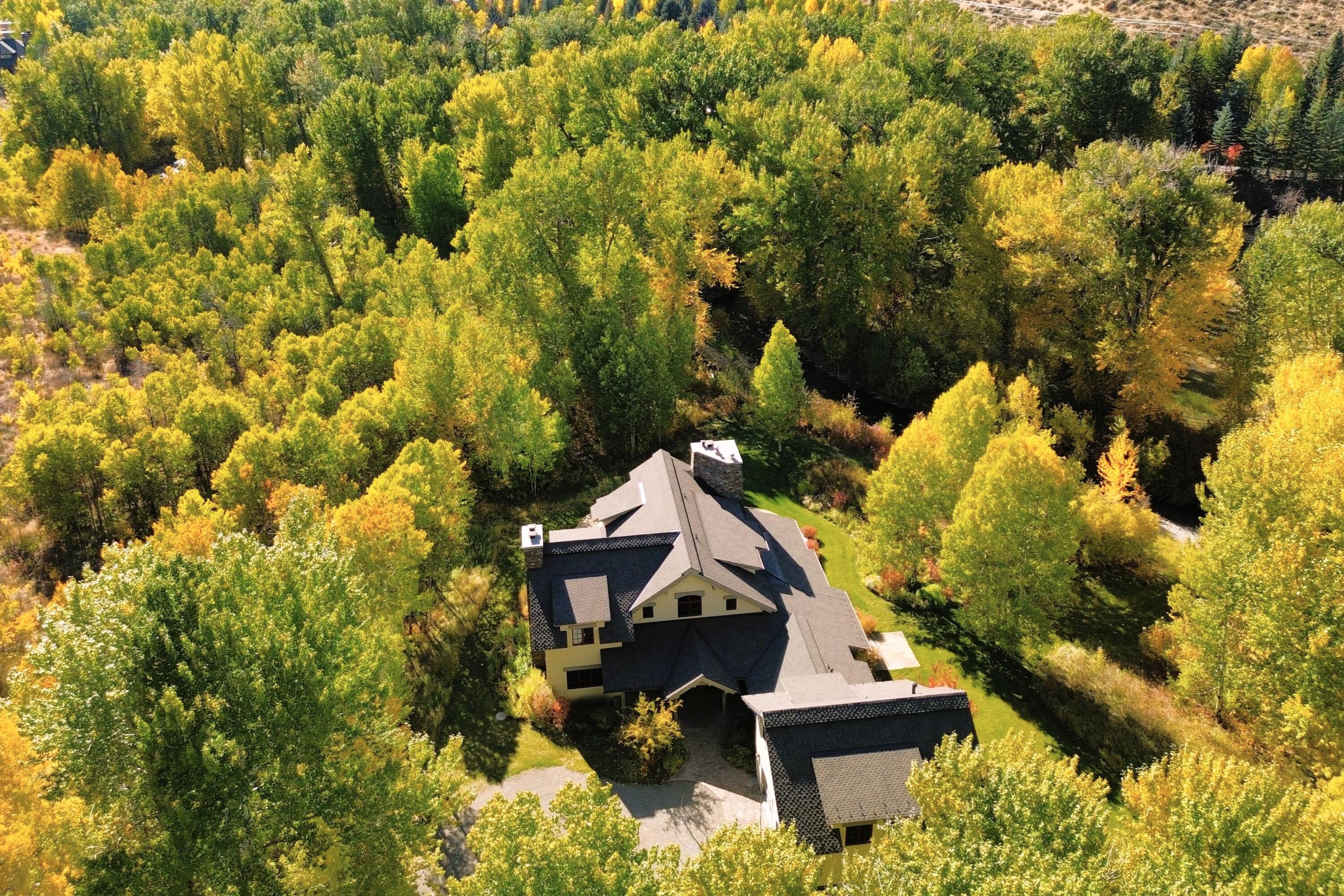 Blaine County, Idaho 83333, United States, 5 Bedrooms Bedrooms, ,6 BathroomsBathrooms,Residential,Active,35262