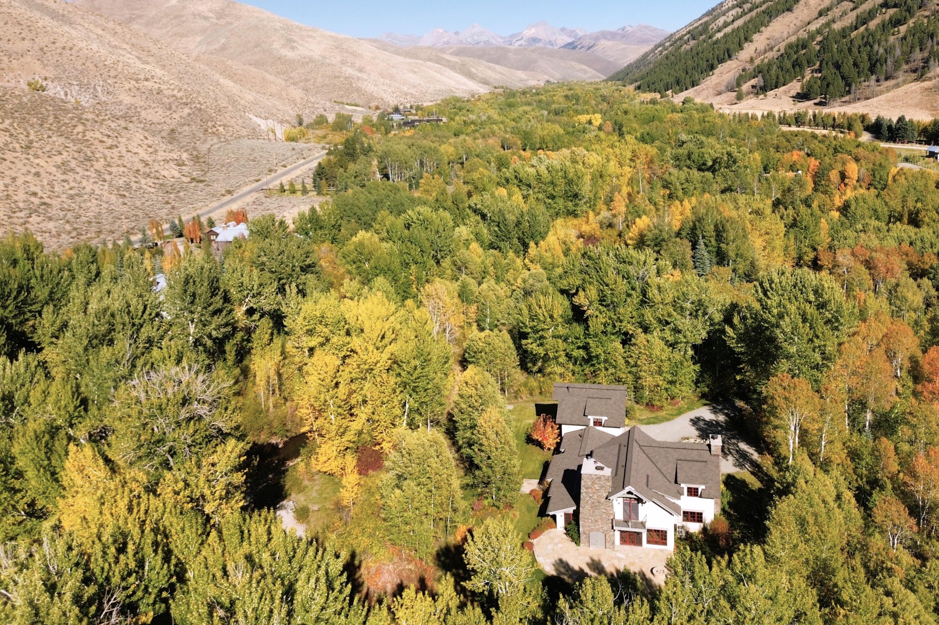 Blaine County, Idaho 83333, United States, 5 Bedrooms Bedrooms, ,6 BathroomsBathrooms,Residential,Active,35262