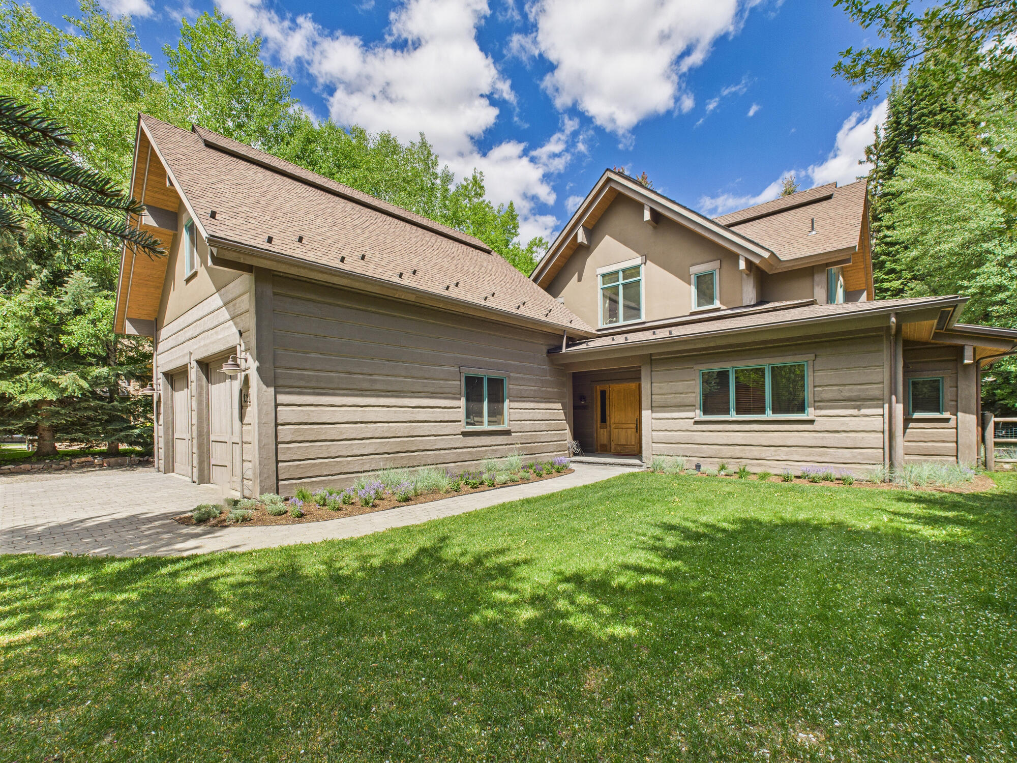 131 Irene St, Ketchum, Idaho image 1