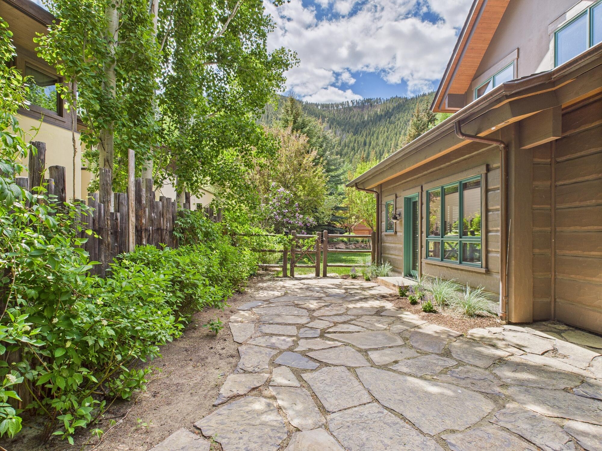 131 Irene St, Ketchum, Idaho image 35