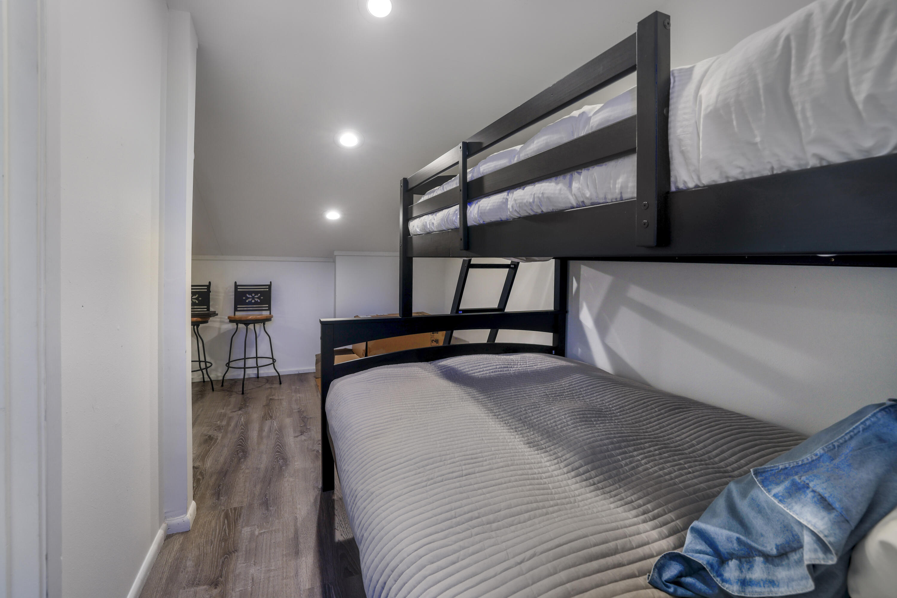 127 Saddle Road - 21