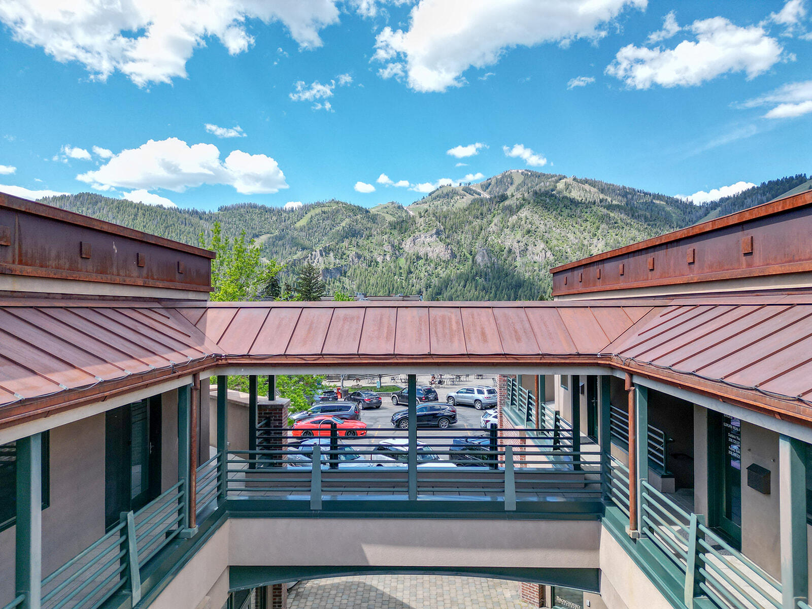 dji_fly_20240609_121218_66_1717871763354