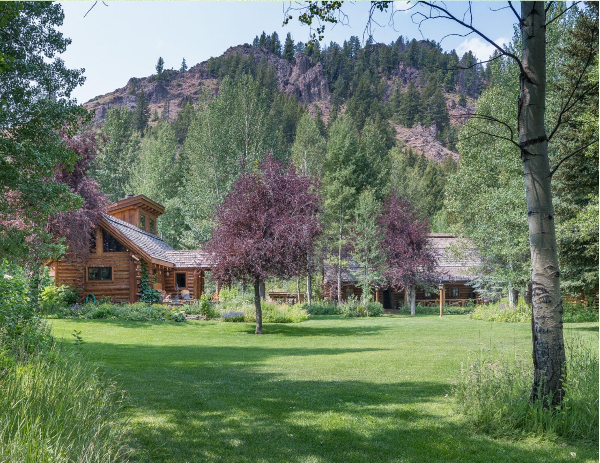 Blaine County, Idaho 83340, United States, 4 Bedrooms Bedrooms, ,5 BathroomsBathrooms,Residential,Active,142938