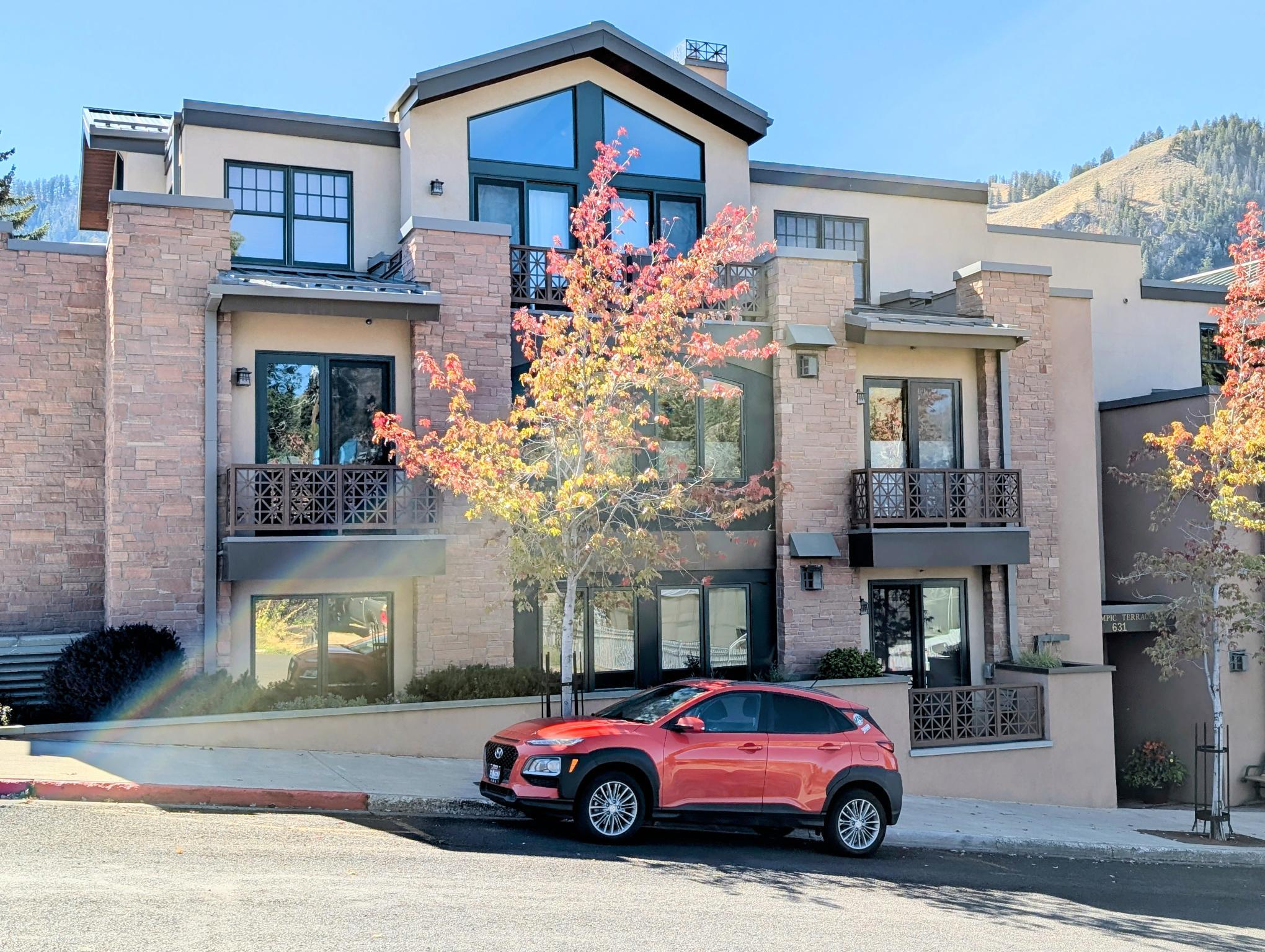 PXL_20250923_205246982~2