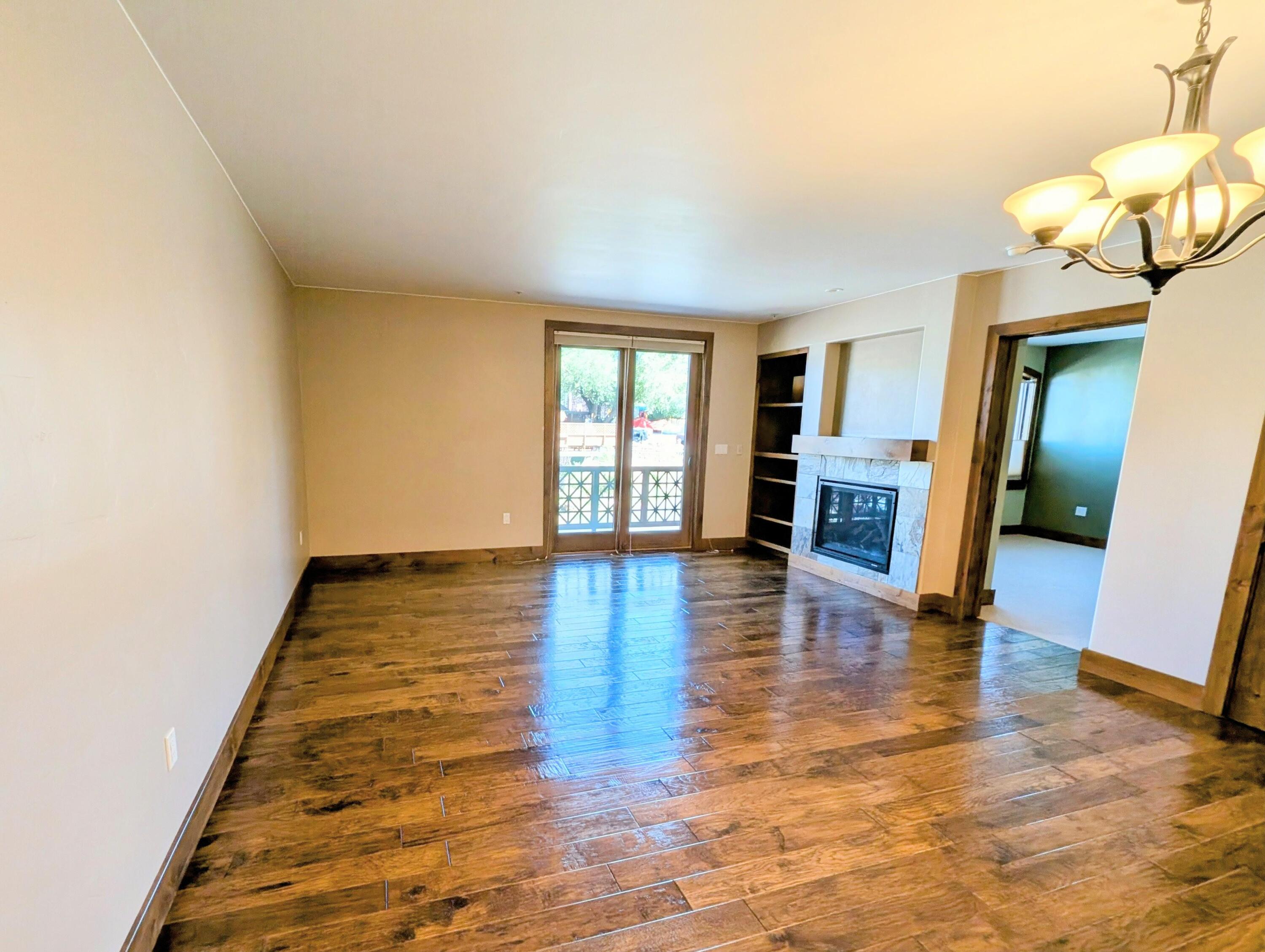 PXL_20250923_203549997~2