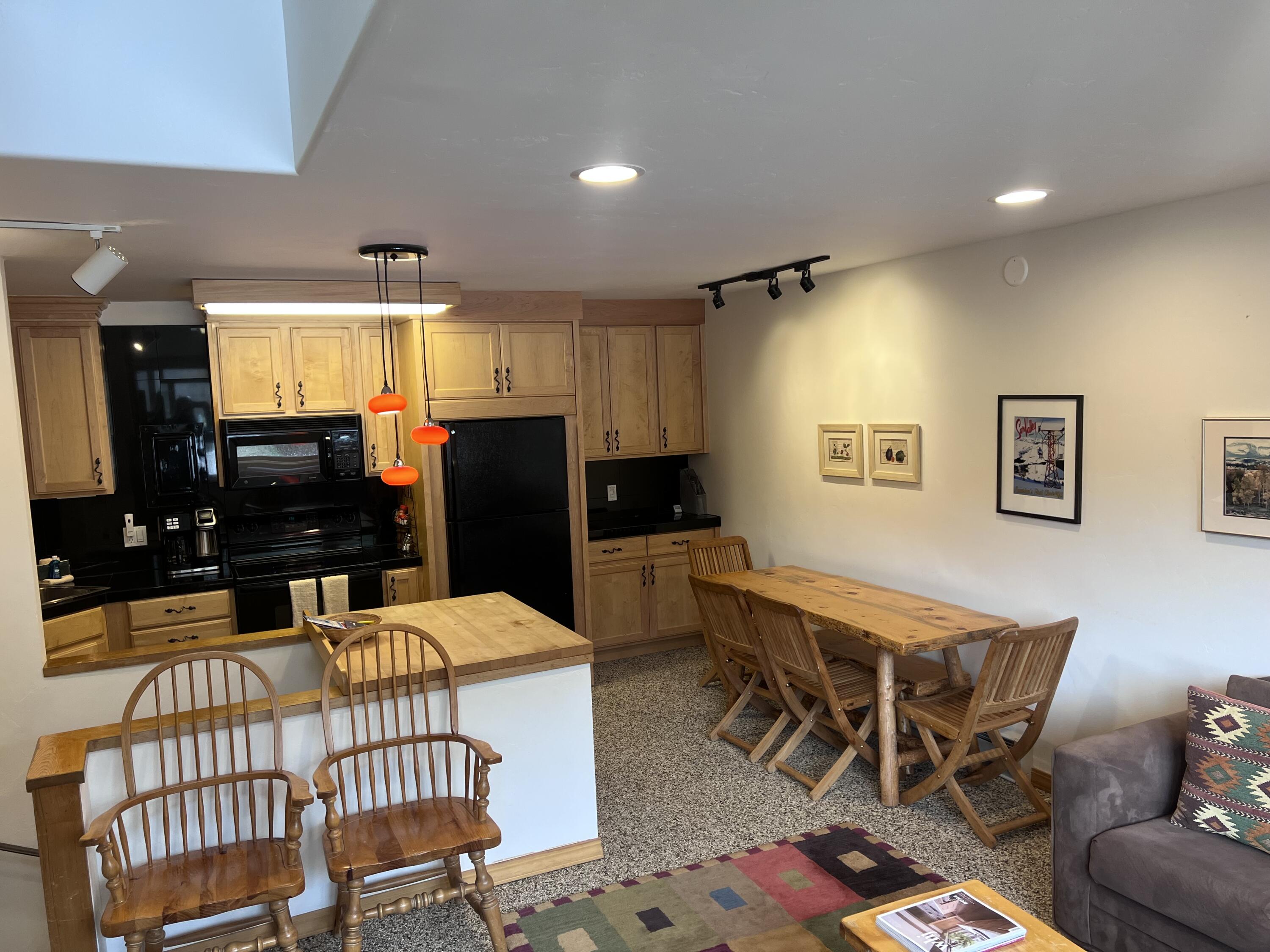 119 Picabo St #B4 / B5, Ketchum, Idaho image 6