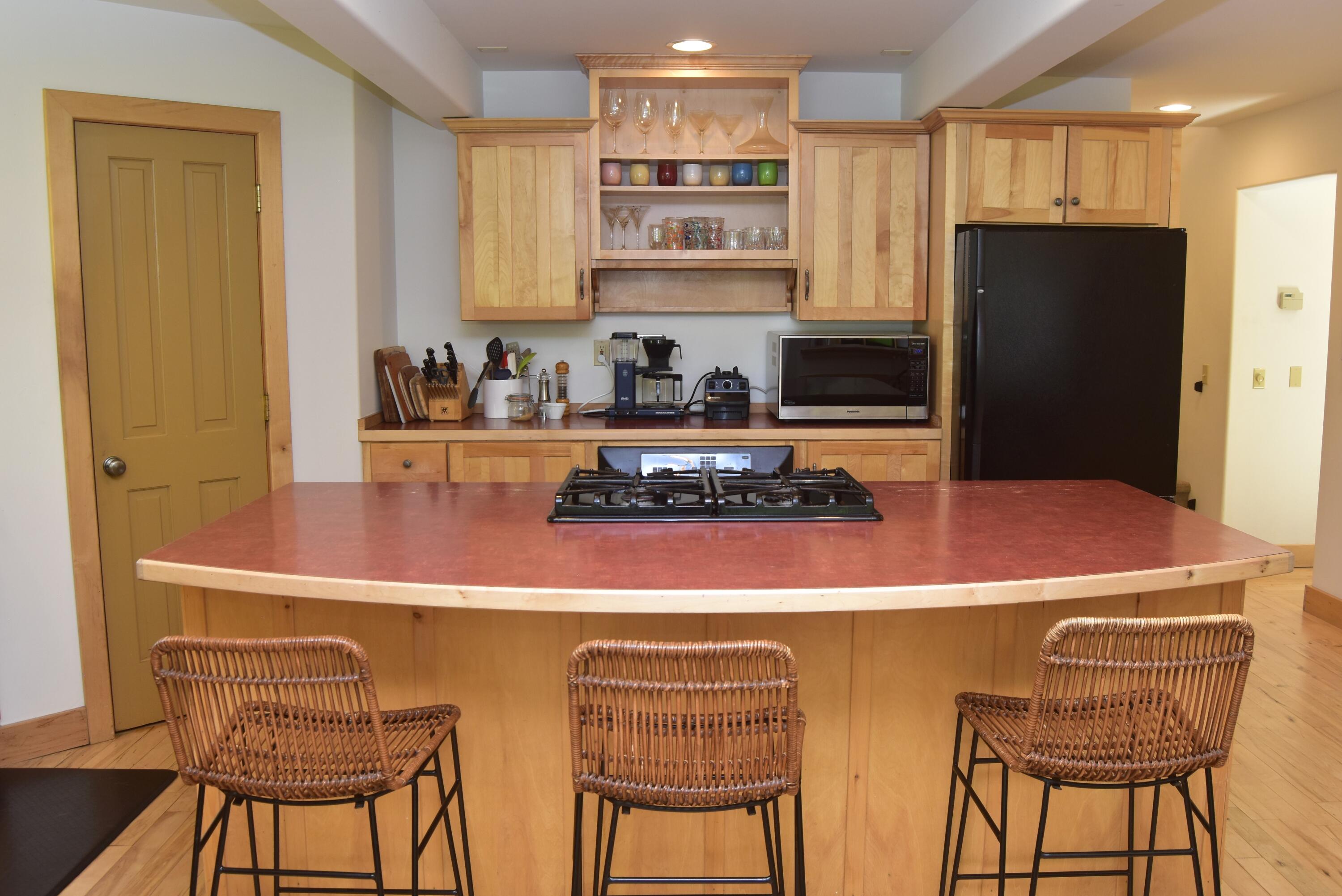 Hailey, Idaho 83333, United States, 5 Bedrooms Bedrooms, ,4 BathroomsBathrooms,Residential,Pending,56343