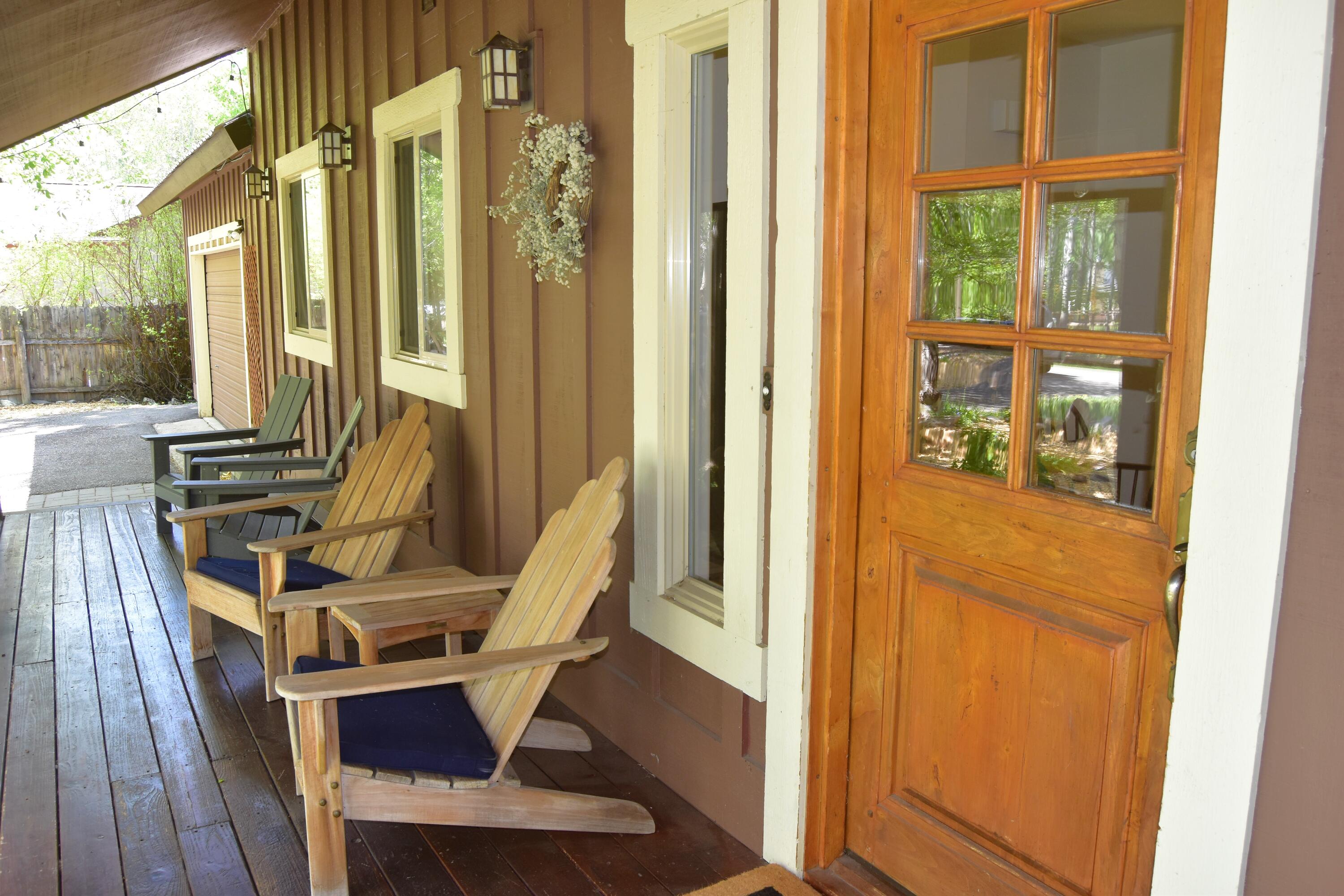 Hailey, Idaho 83333, United States, 5 Bedrooms Bedrooms, ,4 BathroomsBathrooms,Residential,Pending,56343