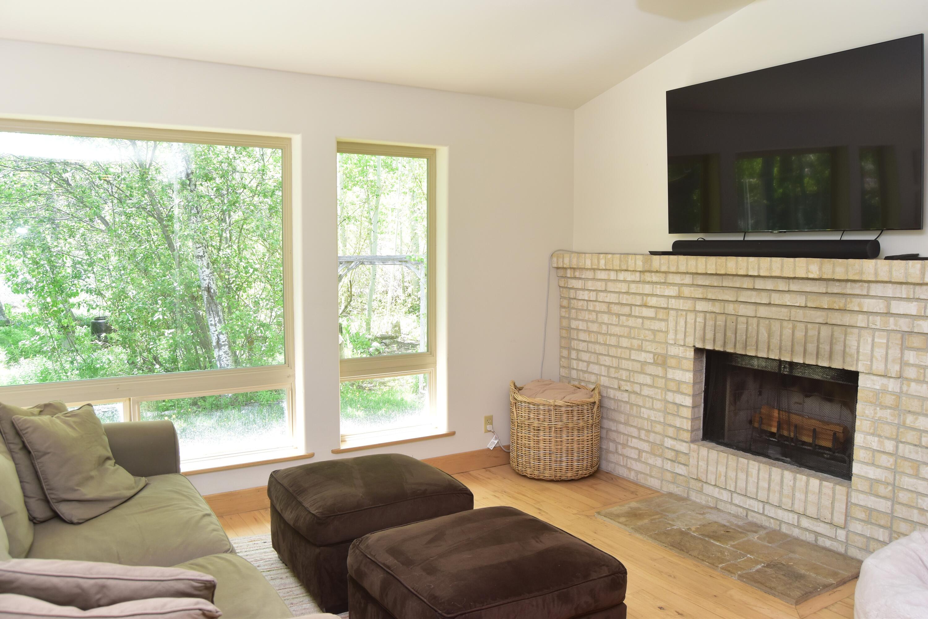 Hailey, Idaho 83333, United States, 5 Bedrooms Bedrooms, ,4 BathroomsBathrooms,Residential,Pending,56343