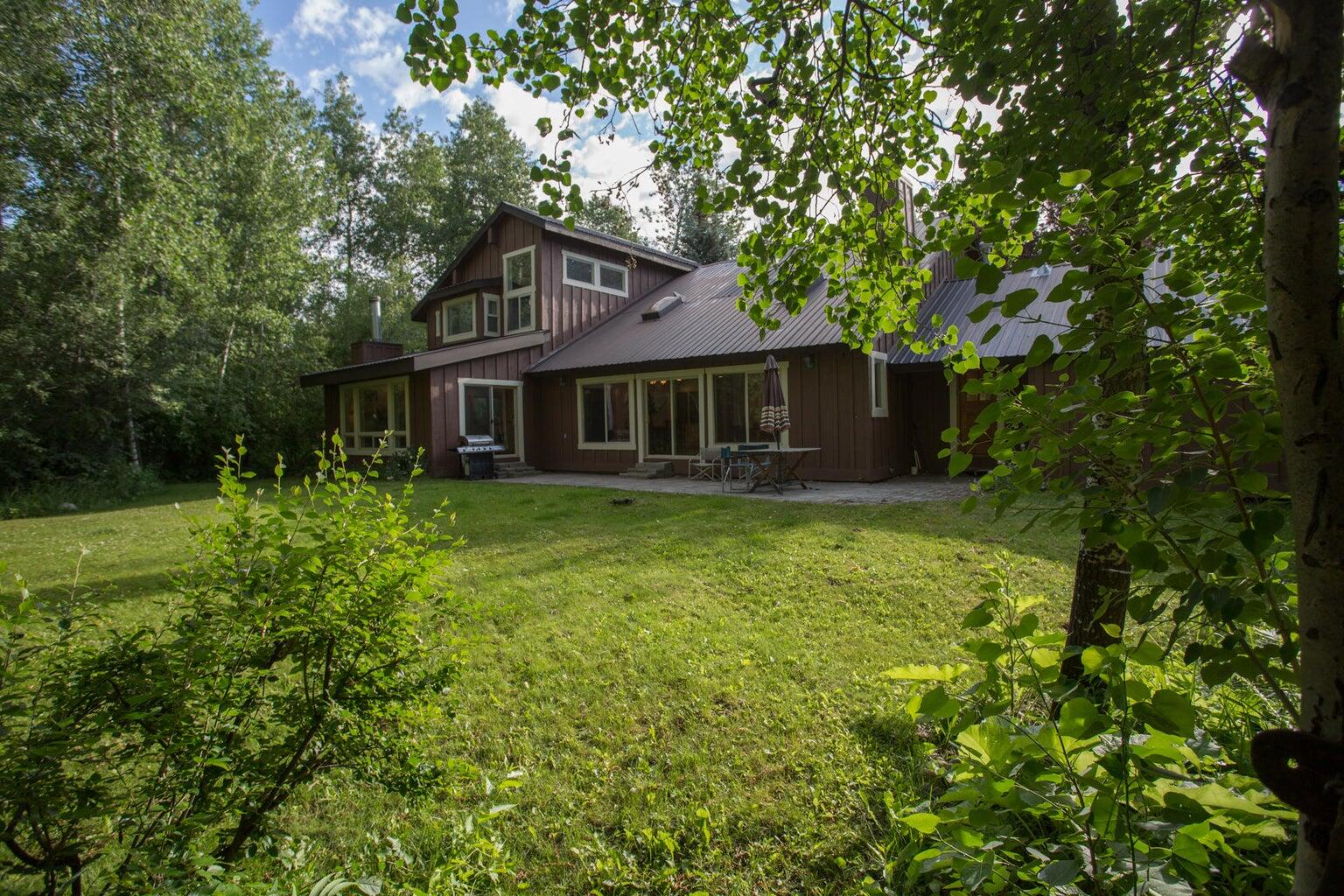 Hailey, Idaho 83333, United States, 5 Bedrooms Bedrooms, ,4 BathroomsBathrooms,Residential,Pending,56343