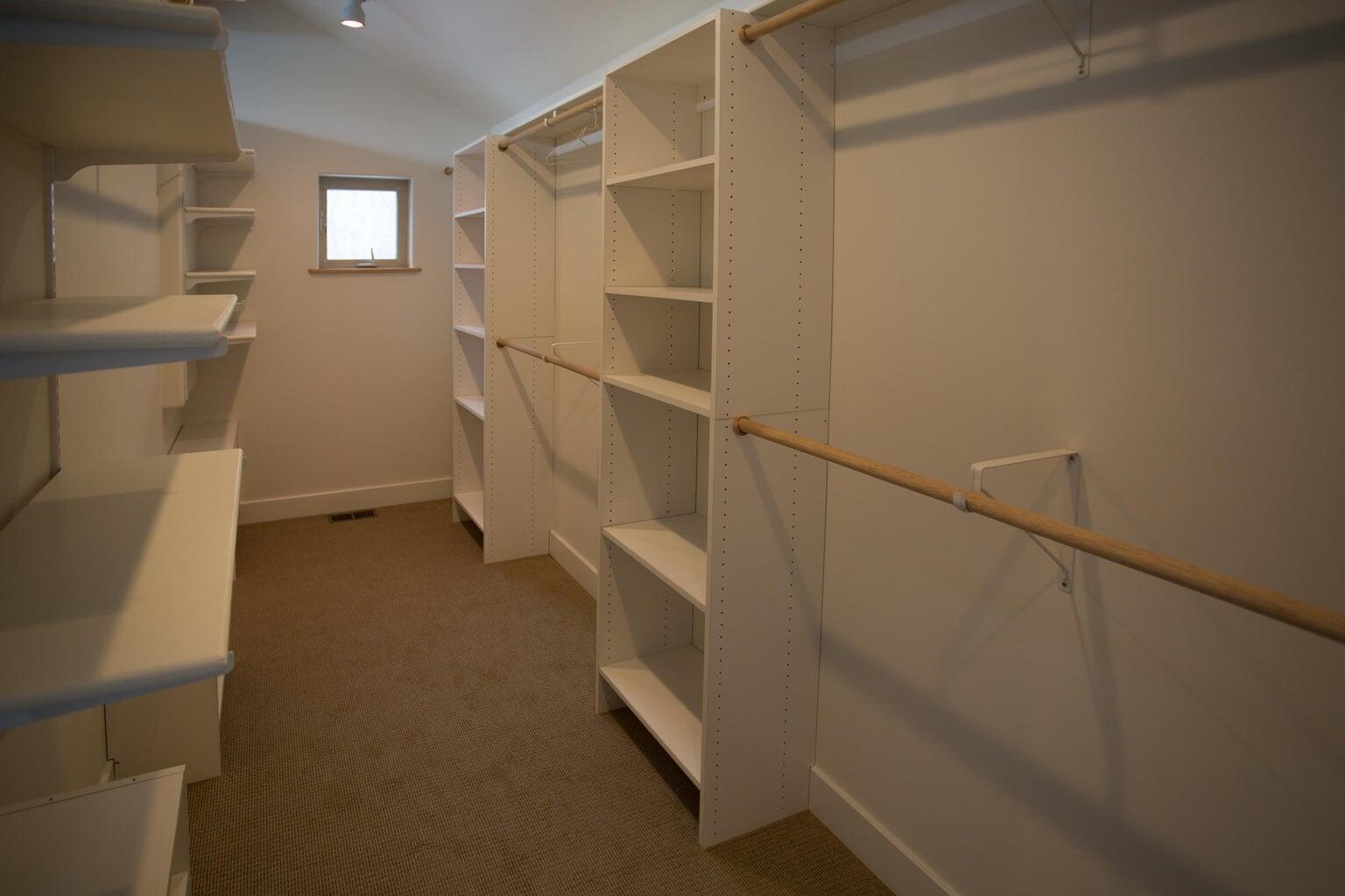 Hailey, Idaho 83333, United States, 5 Bedrooms Bedrooms, ,4 BathroomsBathrooms,Residential,Pending,56343