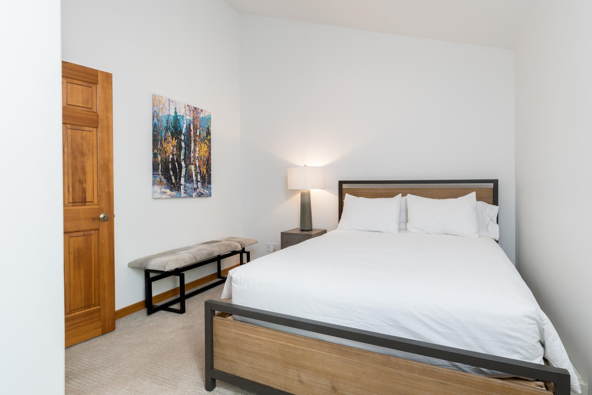 Guest bedroom