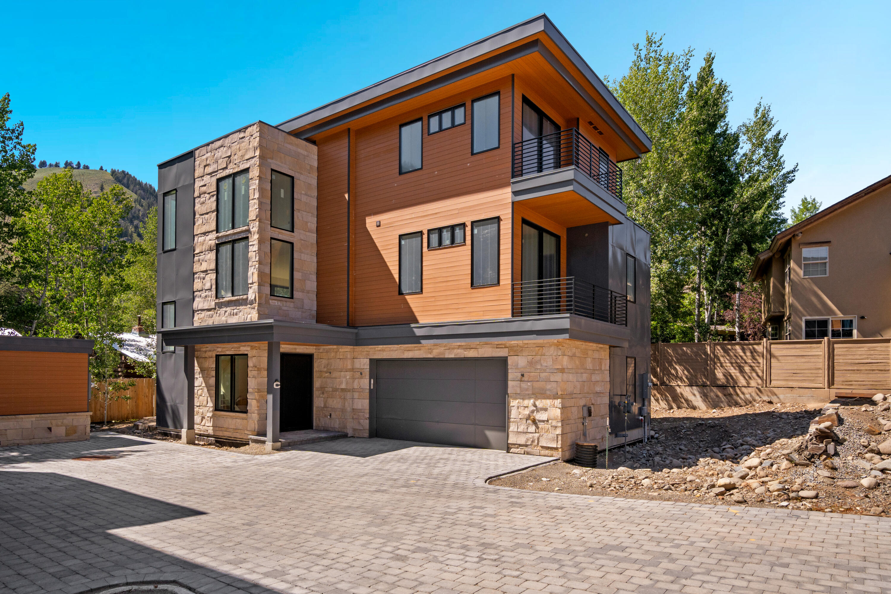 Unit C Summer Pick your finishes