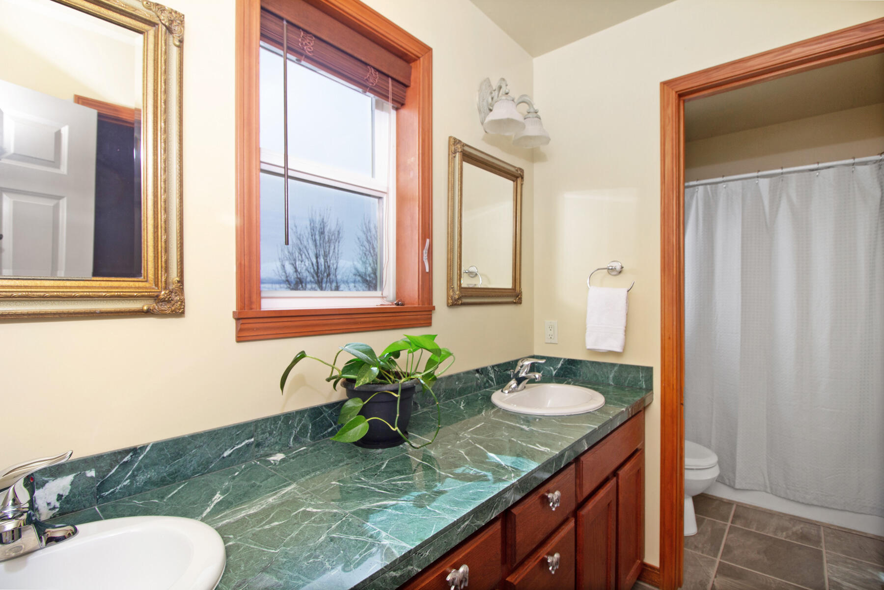 Blaine County, Idaho 83313, United States, 4 Bedrooms Bedrooms, ,4 BathroomsBathrooms,Residential,Active,97272