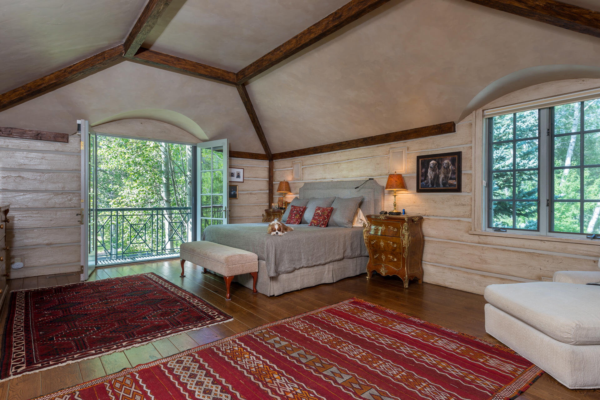 Guest quarters primary bedroom