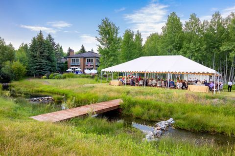 Photo of 137 Aspen Lakes Dr, Blaine County, ID 83333 (MLS # 25-333292)