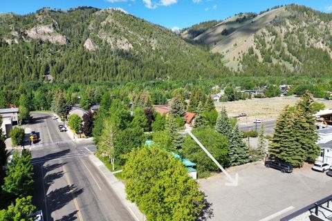 Vacant Land For Sale - 171 W Sun Valley Rd<br/> Ketchum, ID 83340