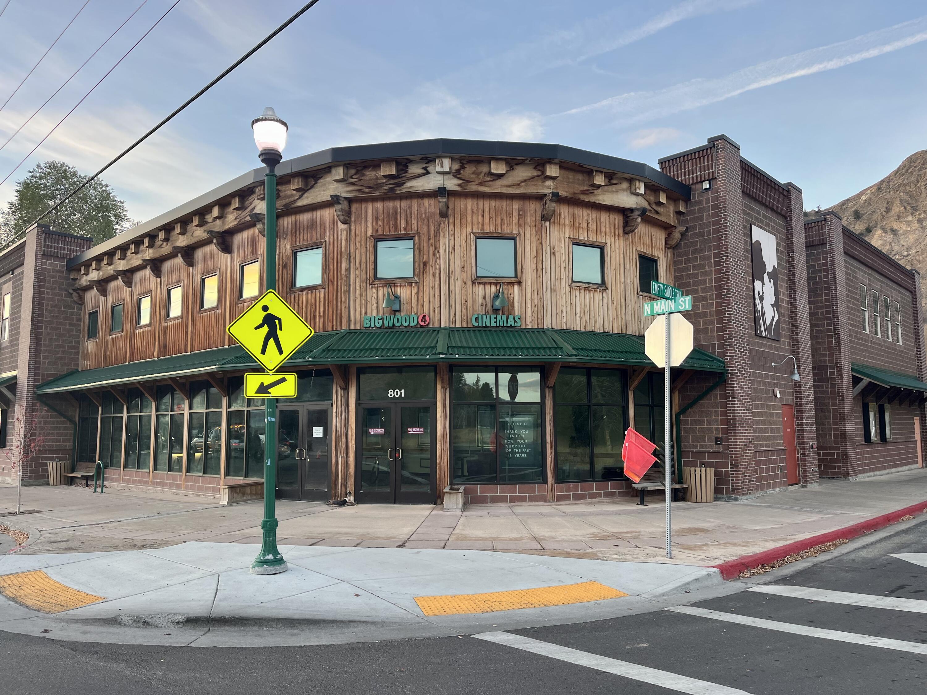 Main and Empty Saddle