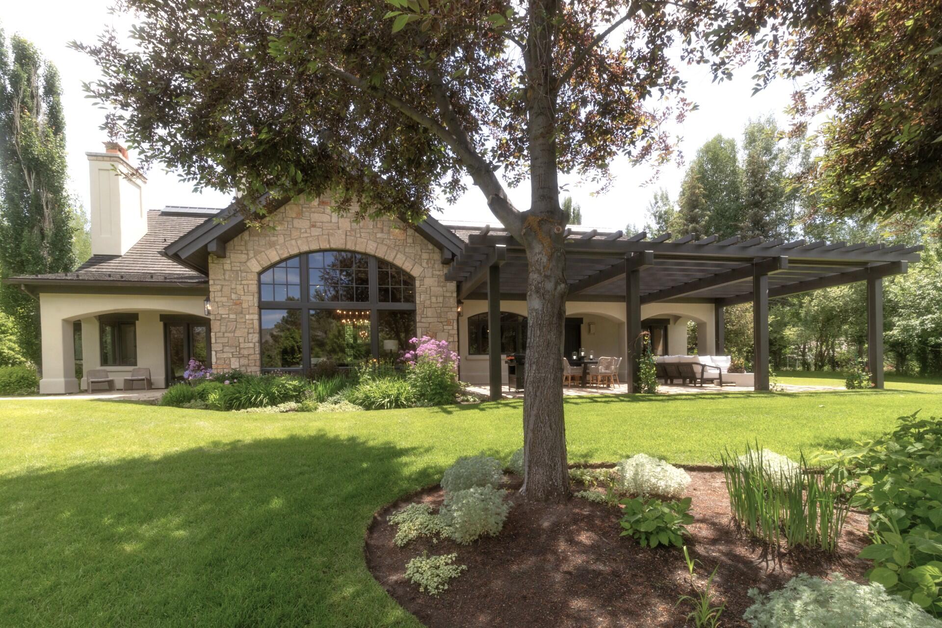 Blaine County, Idaho 83333, United States, 4 Bedrooms Bedrooms, ,5 BathroomsBathrooms,Residential,Active,20993