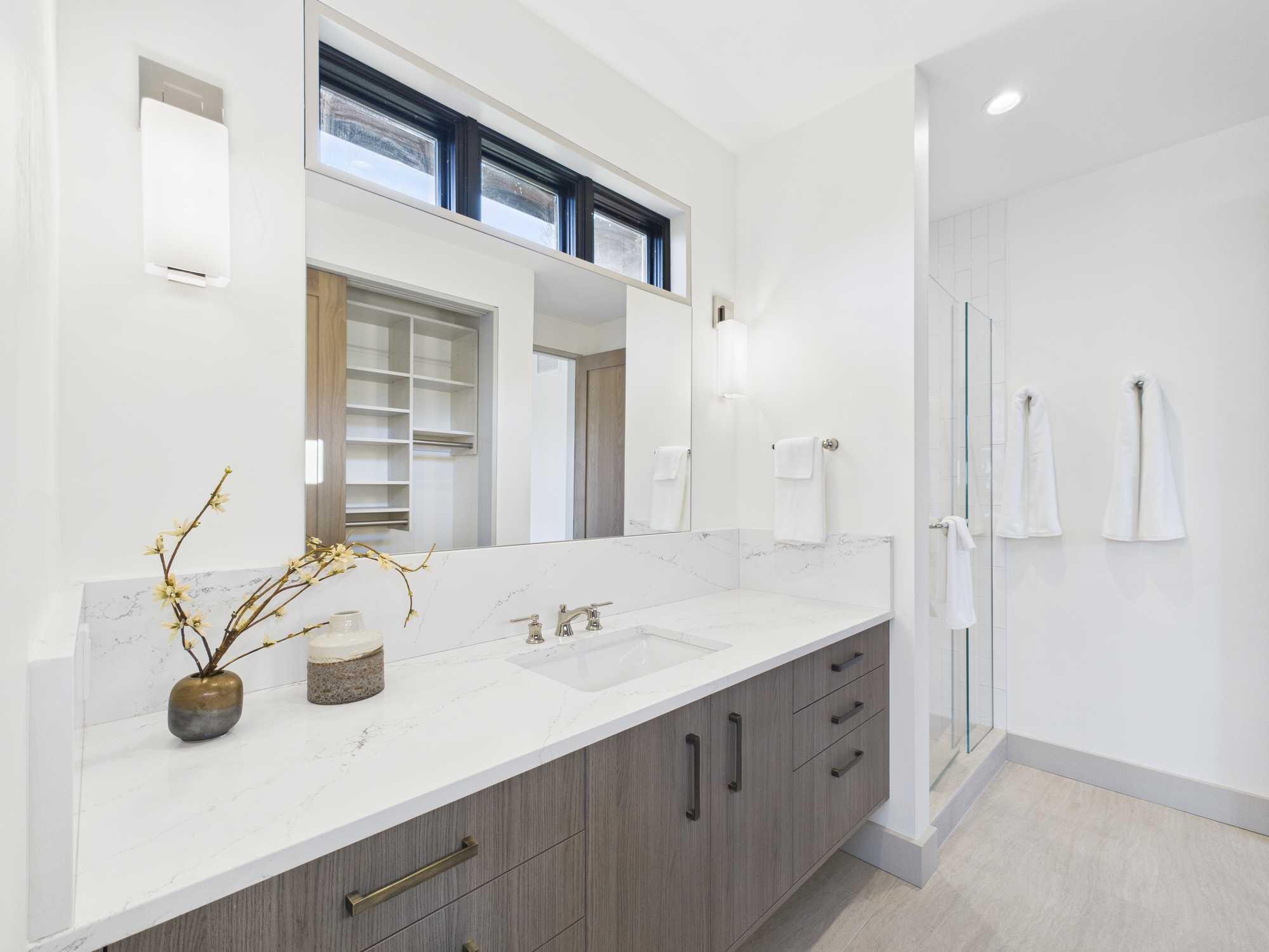 Third Floor Guest Bedroom Ensuite Bath