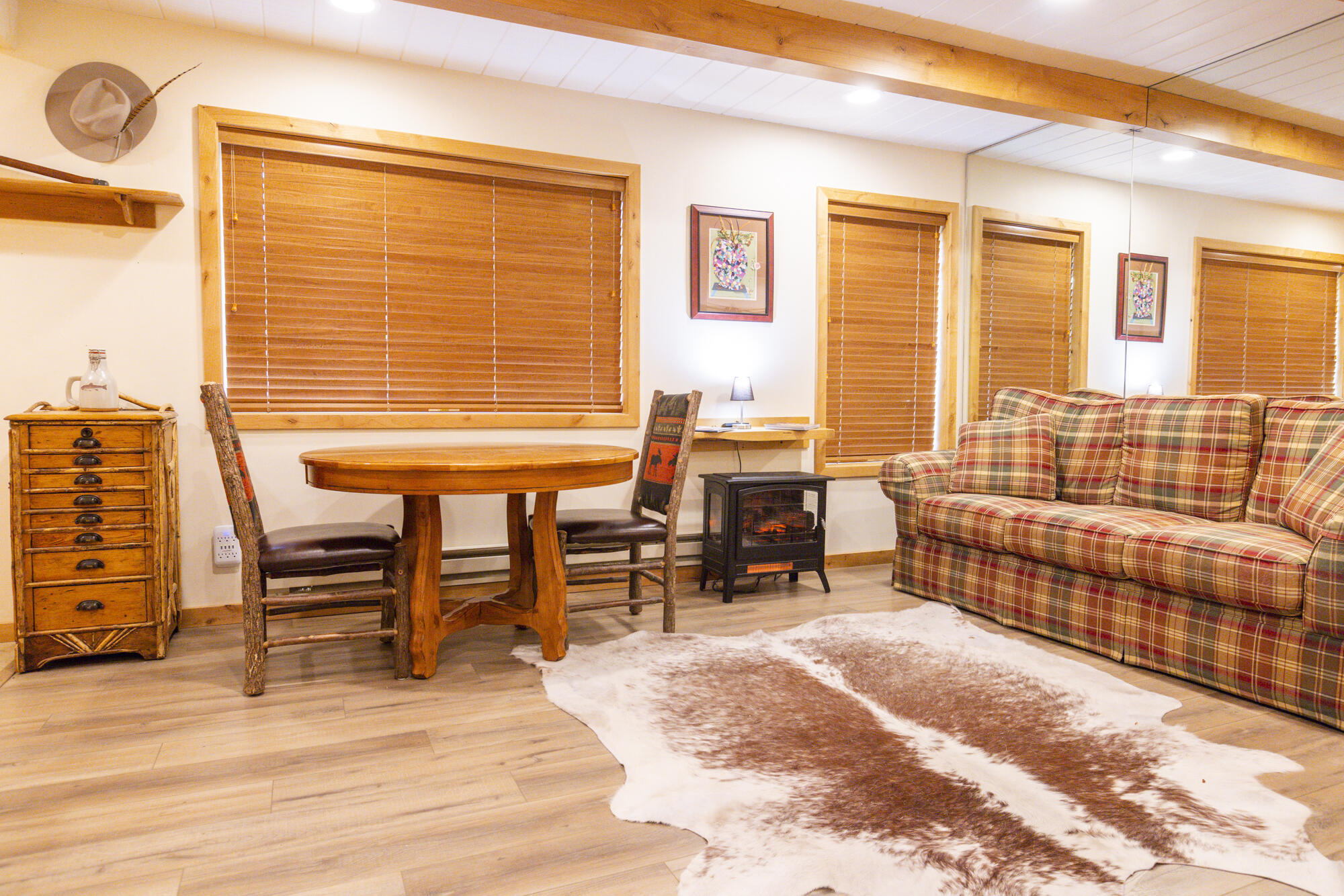 Very Open Dining Area