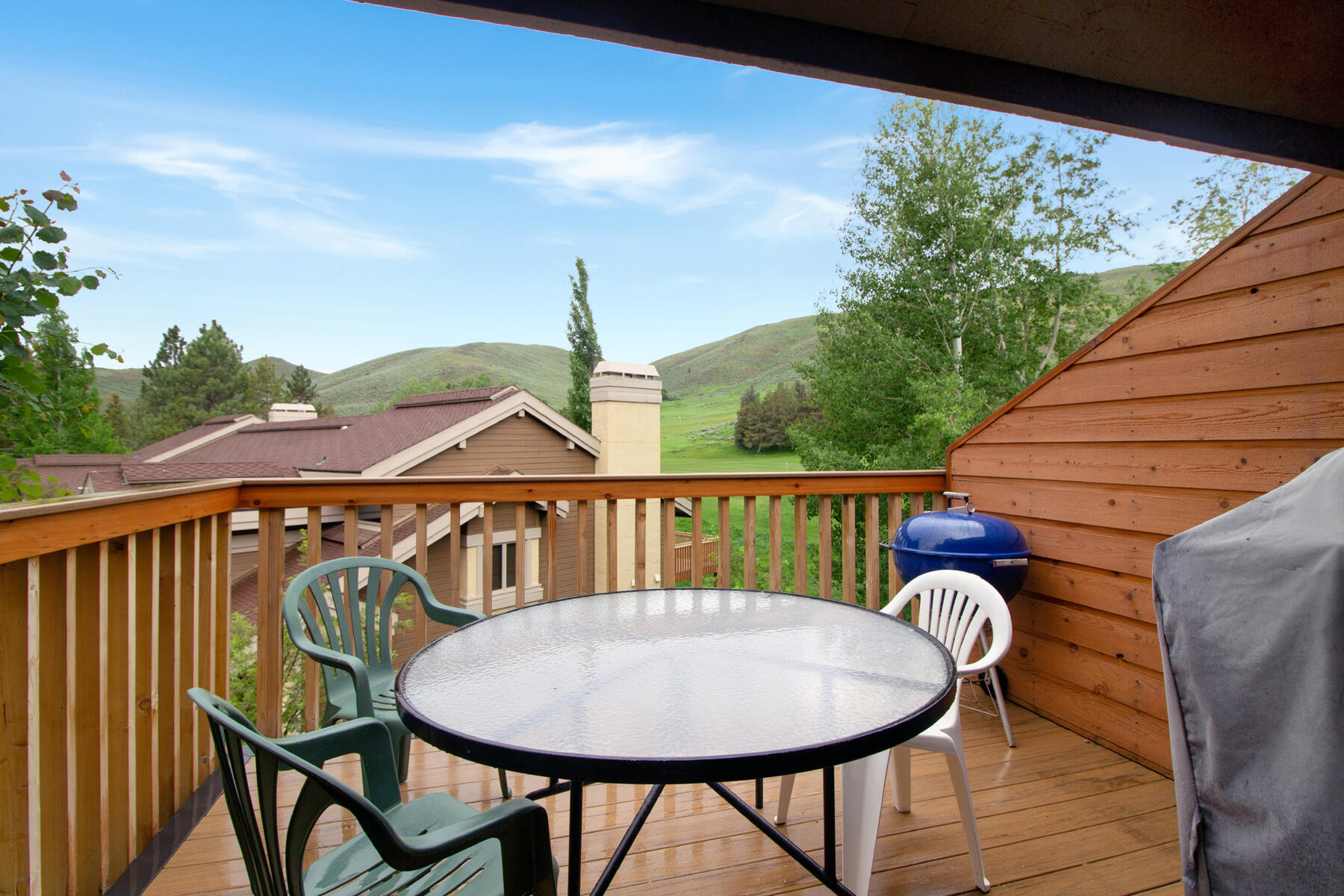 Spacious Deck