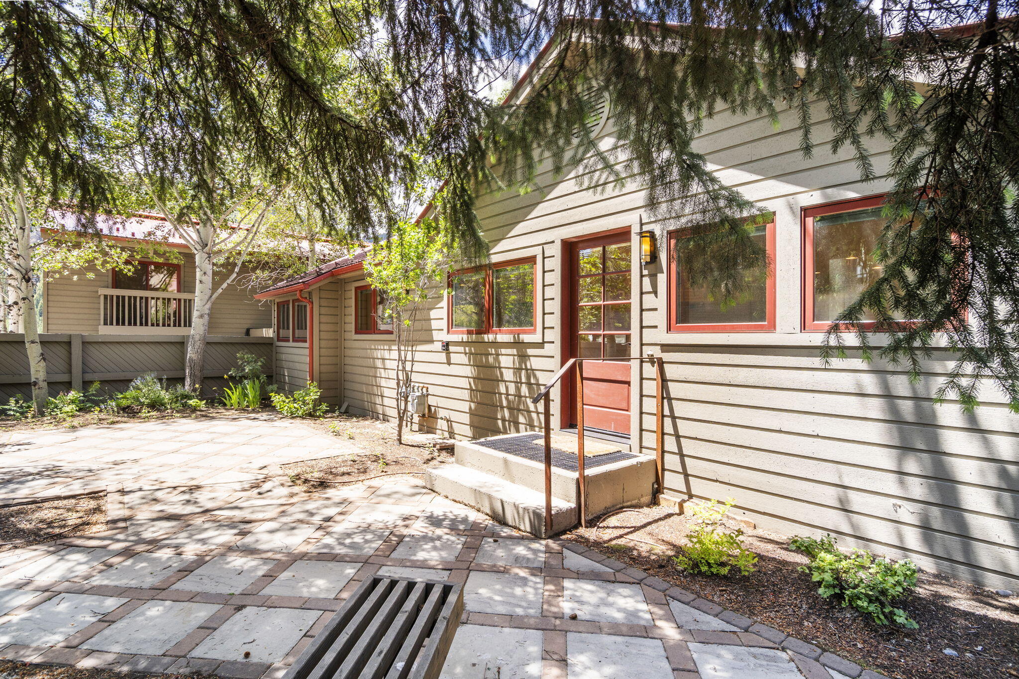 Separate 3 bed/3 ba Home