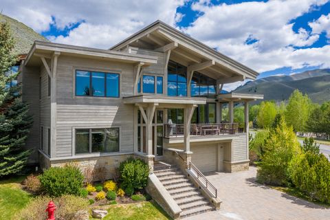 Photo of 19 Cloud Nine Dr, Sun Valley, ID 83353 (MLS # 26-334441)