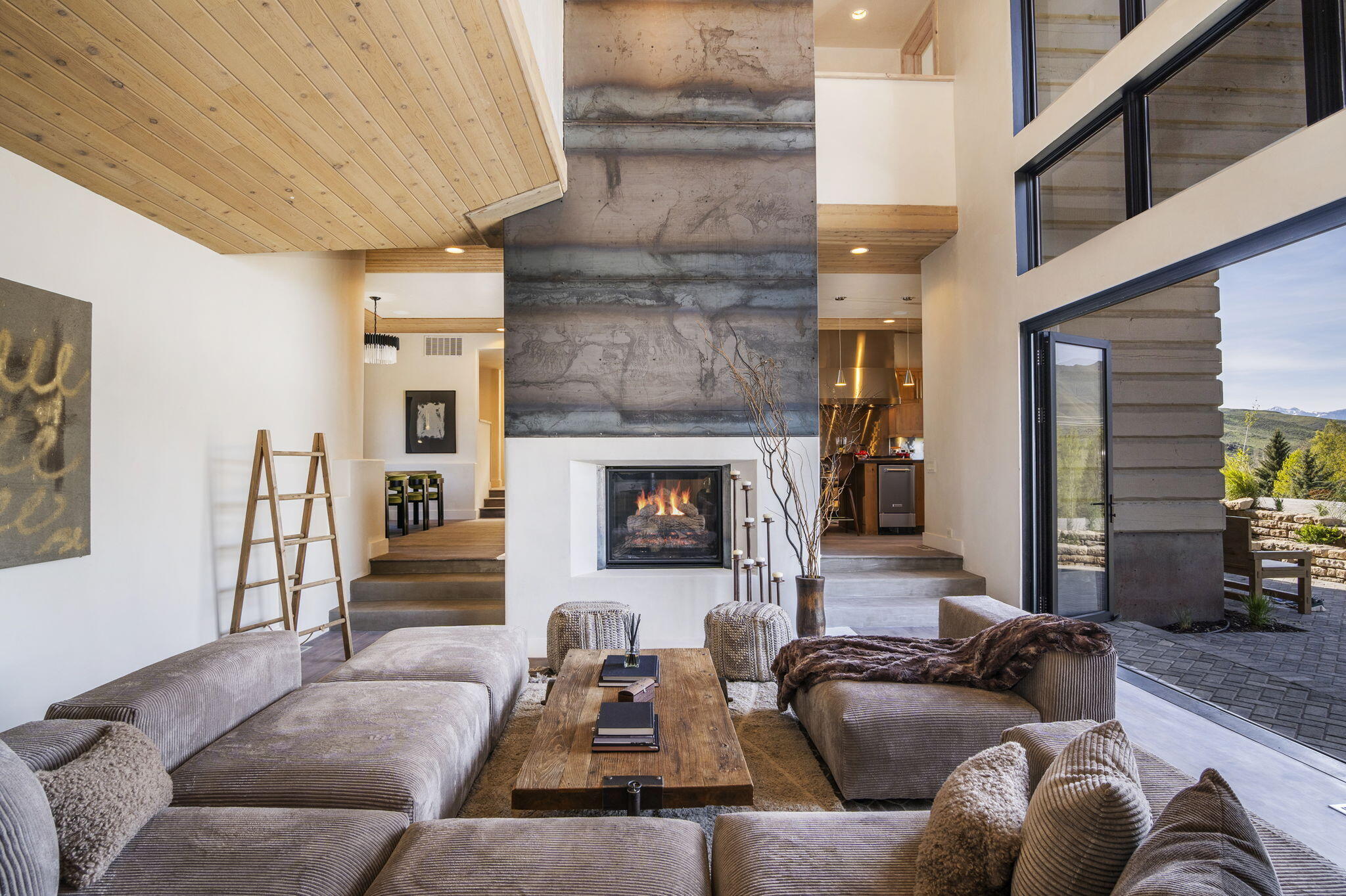 Living Room - Kitchen Facing