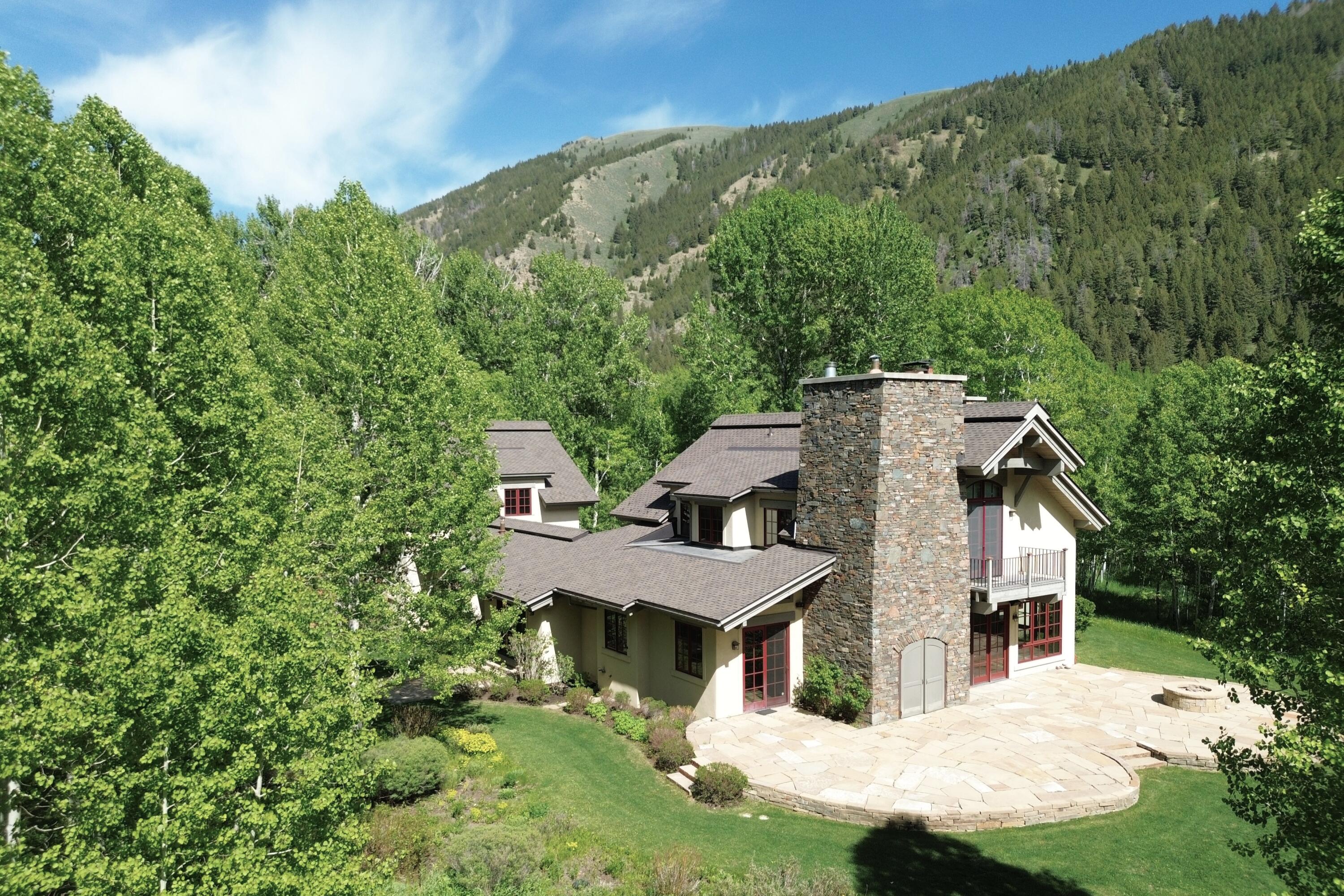 Blaine County, Idaho 83333, United States, 5 Bedrooms Bedrooms, ,6 BathroomsBathrooms,Residential,Active,160877