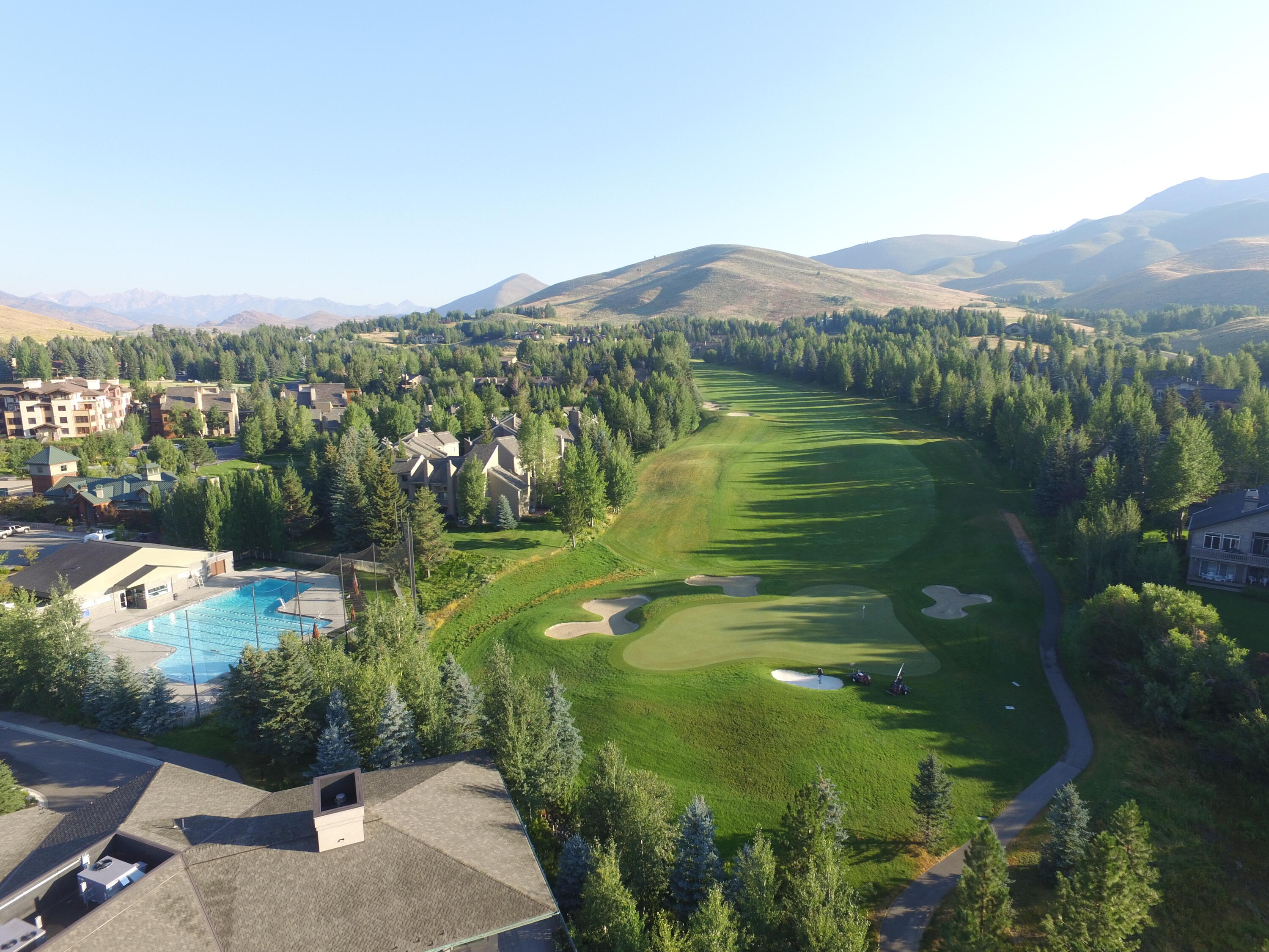 Sun Valley, Idaho 83353, United States, 4 Bedrooms Bedrooms, ,3 BathroomsBathrooms,Residential,Pending,141620