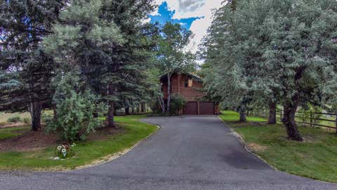 Photo of 209 ALTURAS Dr, Blaine County, ID 83333 (MLS # 26-334660)