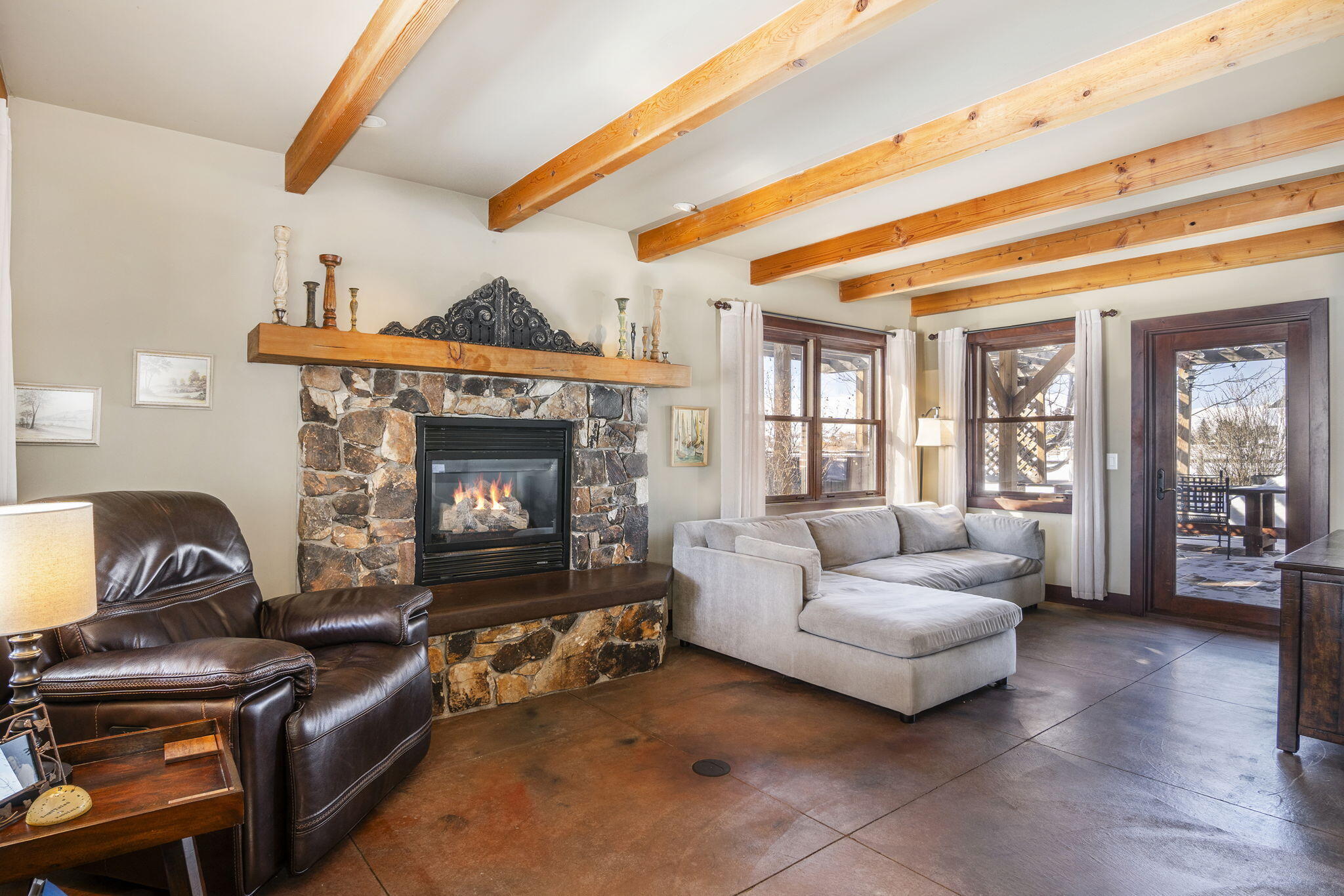 9-web-or-mls-113-Equus-Loop-05