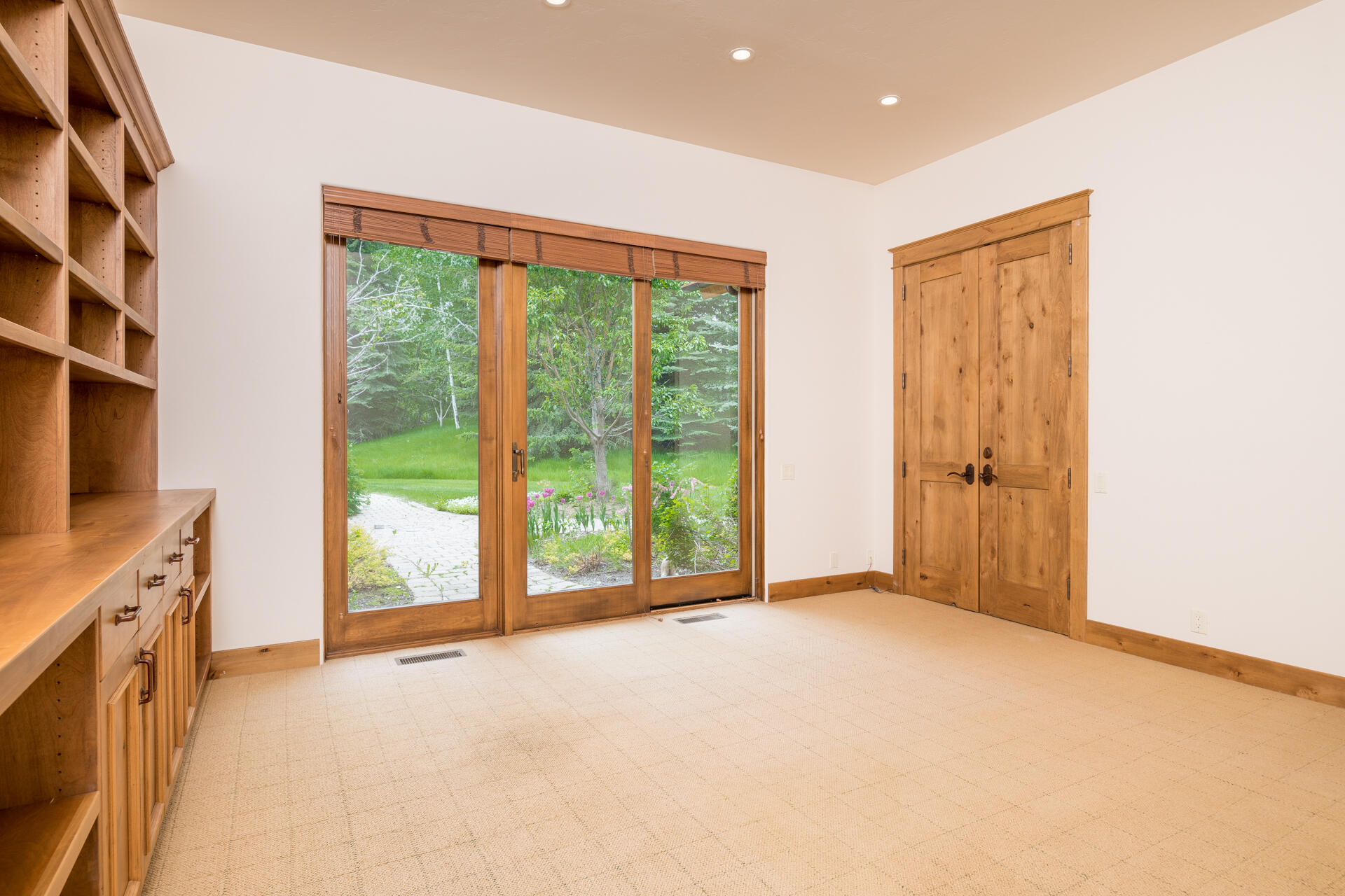 Blaine County, Idaho 83340, United States, 5 Bedrooms Bedrooms, ,7 BathroomsBathrooms,Residential,Pending,73511