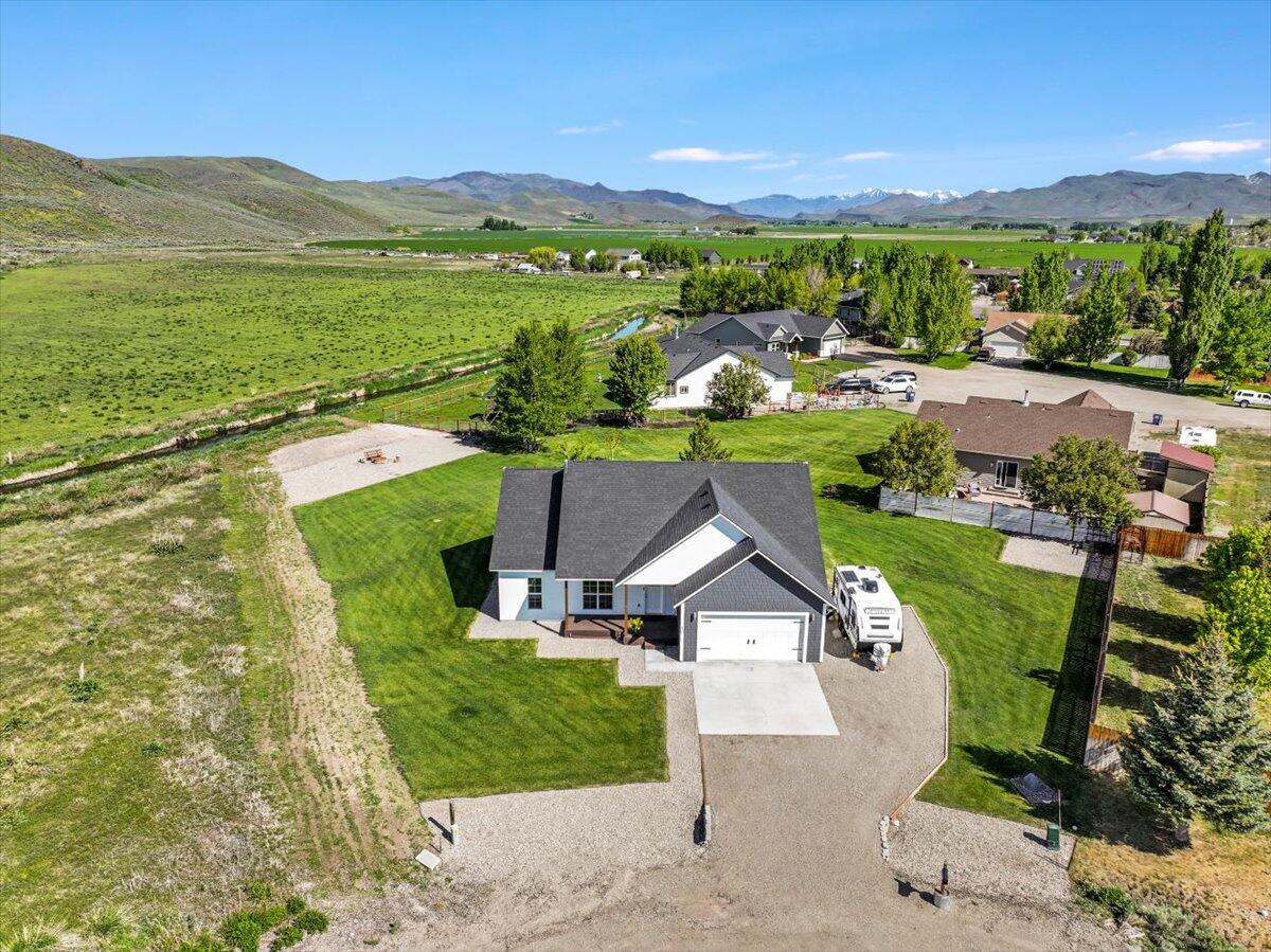 40 Sagebrush Cir, Carey, Idaho image 1