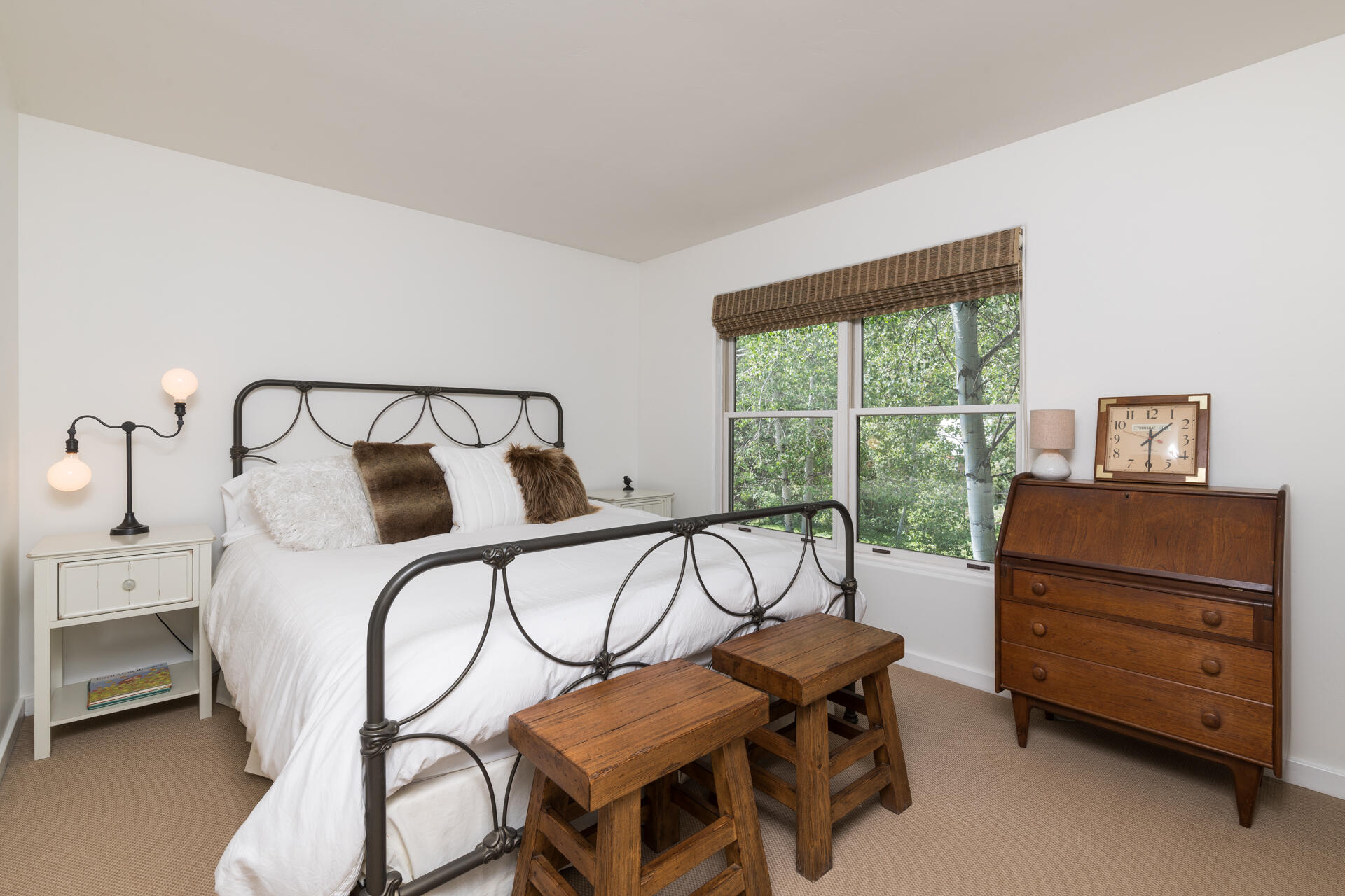 Ketchum, Idaho 83340, United States, 3 Bedrooms Bedrooms, ,4 BathroomsBathrooms,Residential,Active,198365