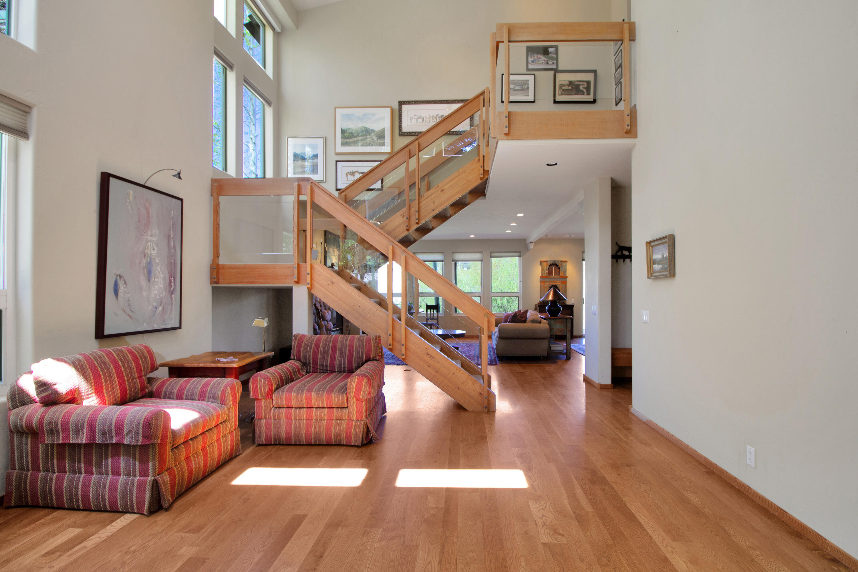 Sun Valley, Idaho 83353, United States, 3 Bedrooms Bedrooms, ,4 BathroomsBathrooms,Residential,Pending,56078