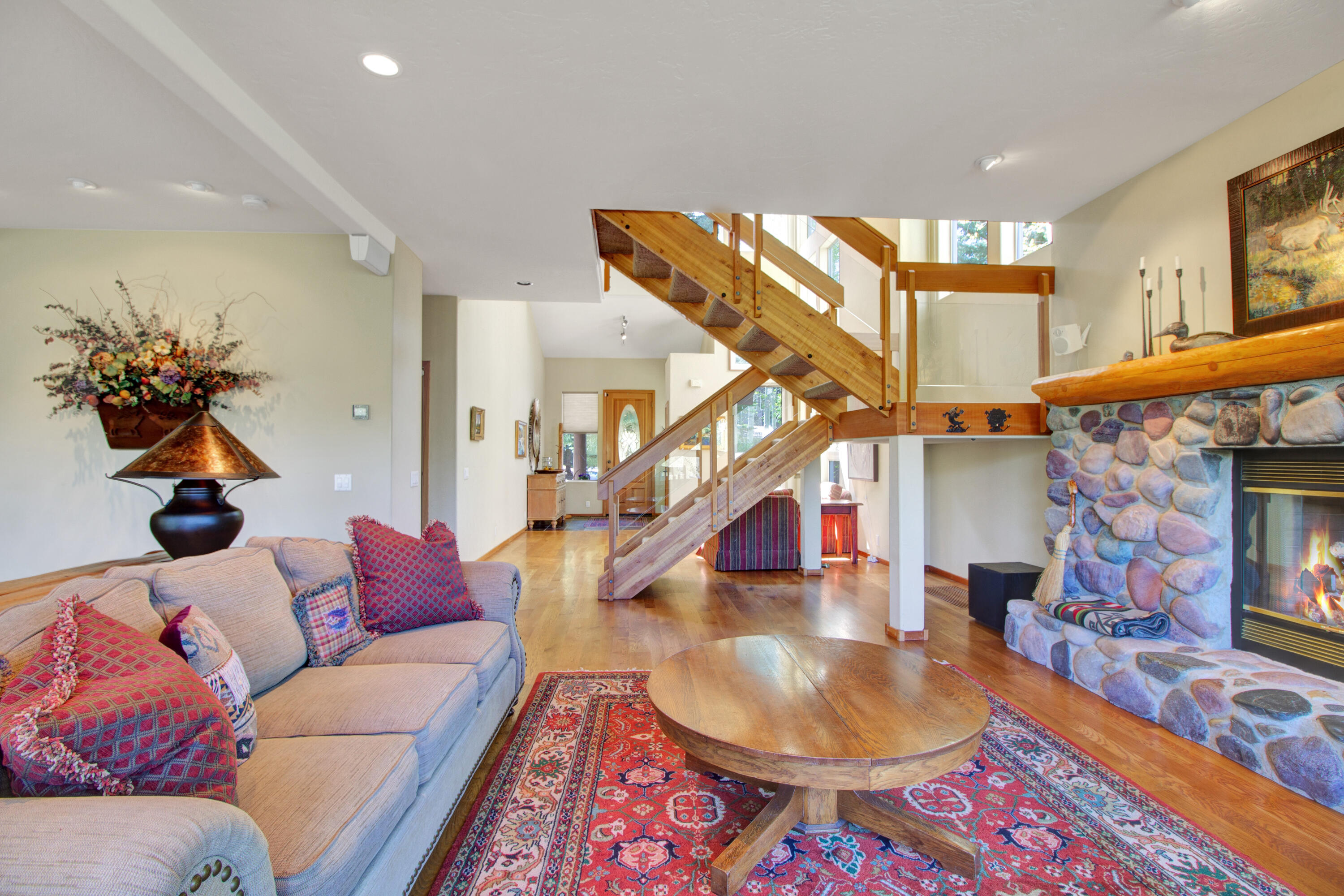 Sun Valley, Idaho 83353, United States, 3 Bedrooms Bedrooms, ,4 BathroomsBathrooms,Residential,Pending,56078