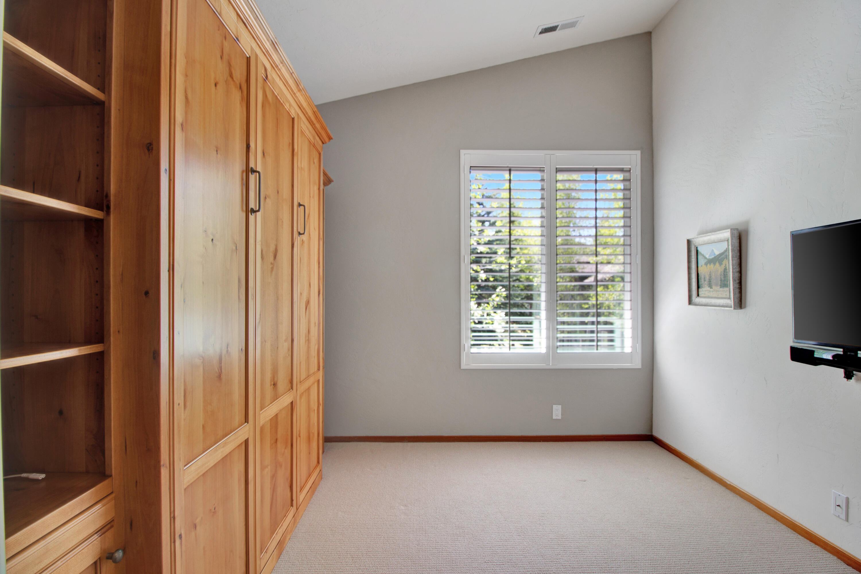 Sun Valley, Idaho 83353, United States, 3 Bedrooms Bedrooms, ,4 BathroomsBathrooms,Residential,Pending,56078